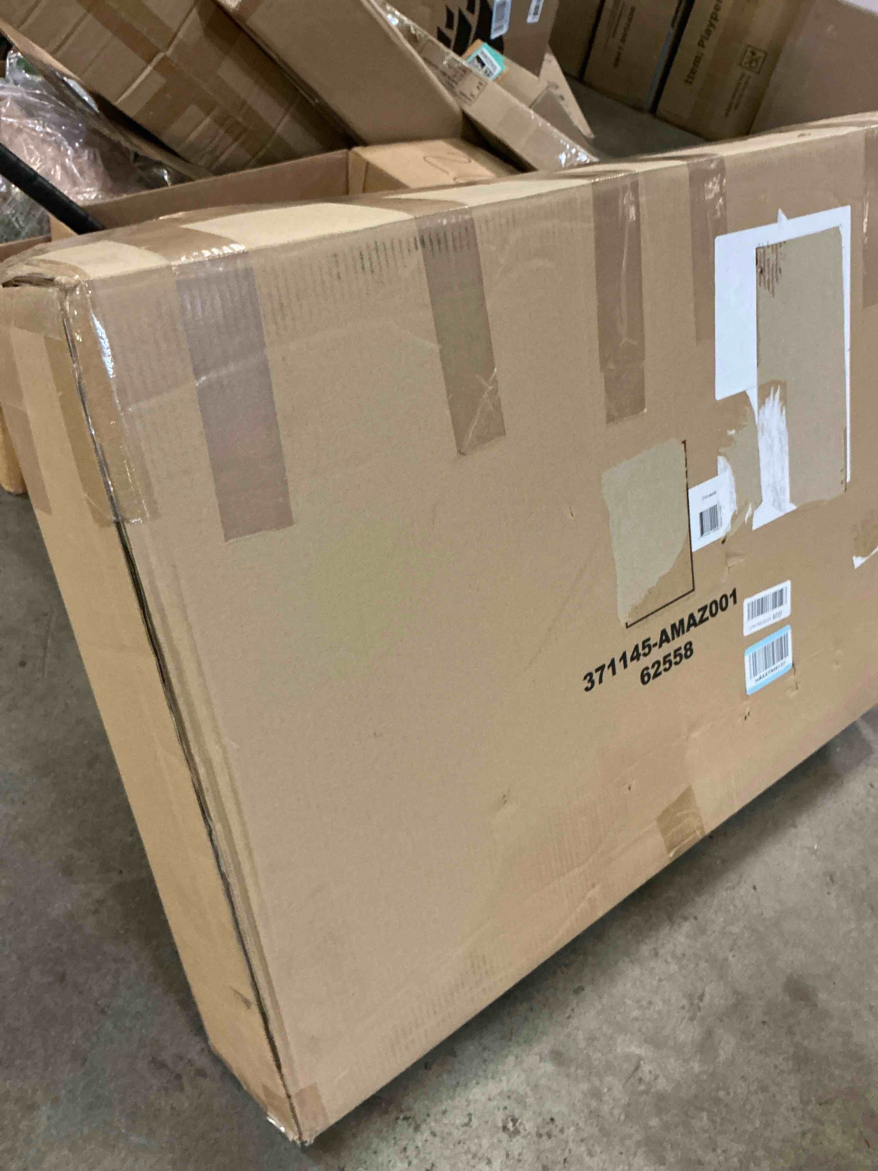 https://s3.amazonaws.com/lotting-images-prod/bidfta/TEA3224041_1759191090414.jpeg