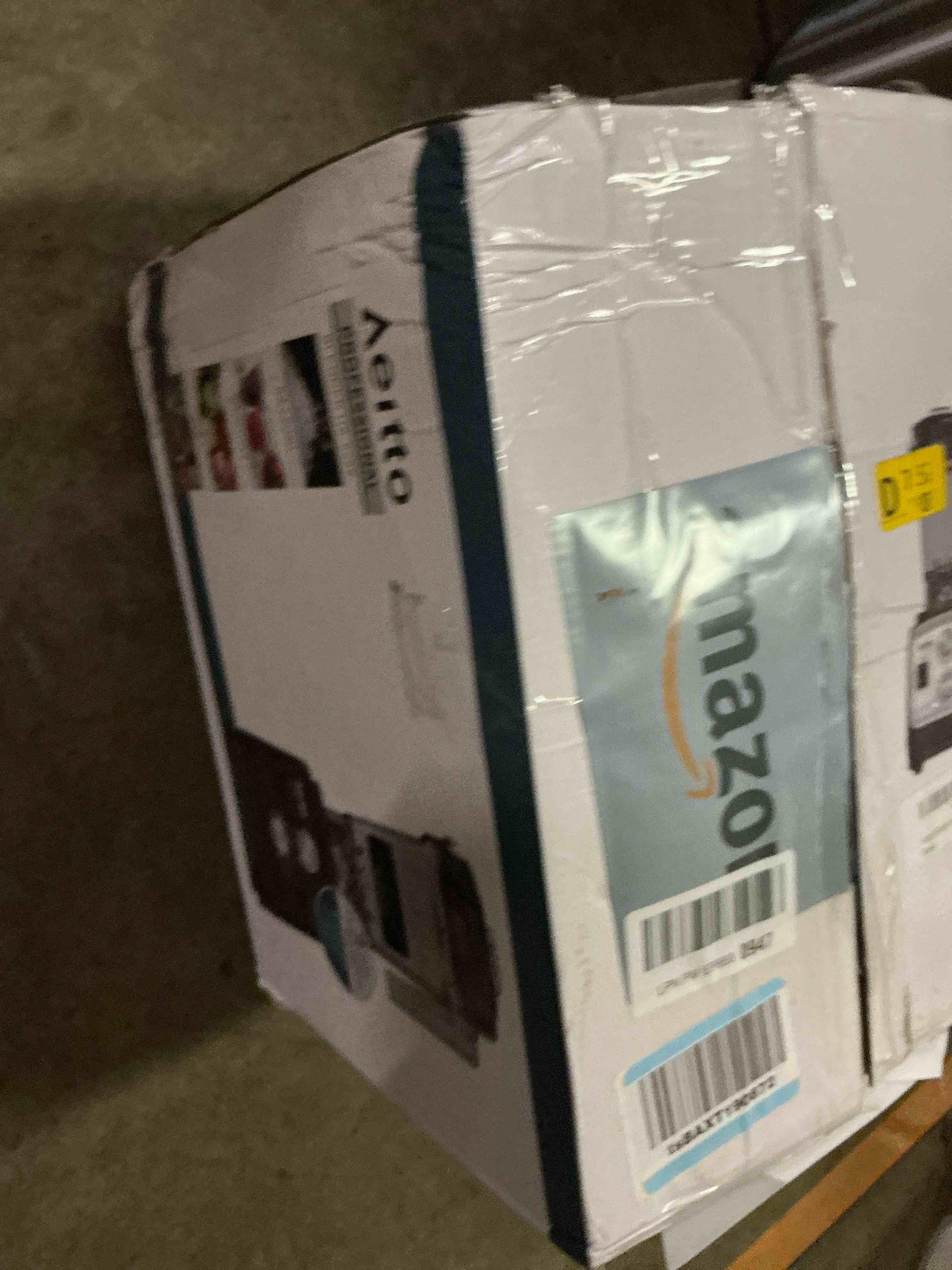 https://s3.amazonaws.com/lotting-images-prod/bidfta/TEA3224135_1759369772502.jpeg