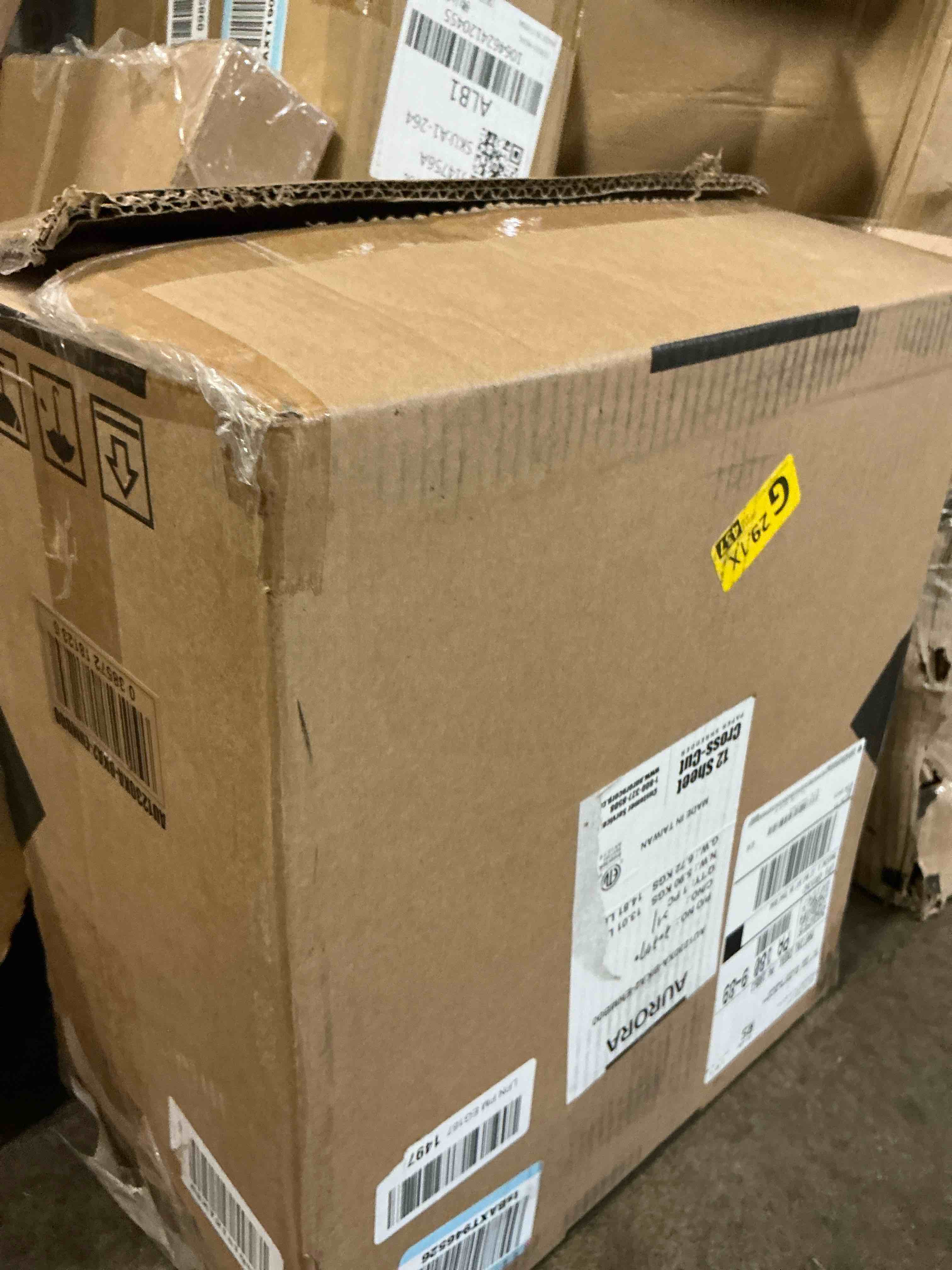 https://s3.amazonaws.com/lotting-images-prod/bidfta/TEA3224261_1760687826990.jpeg