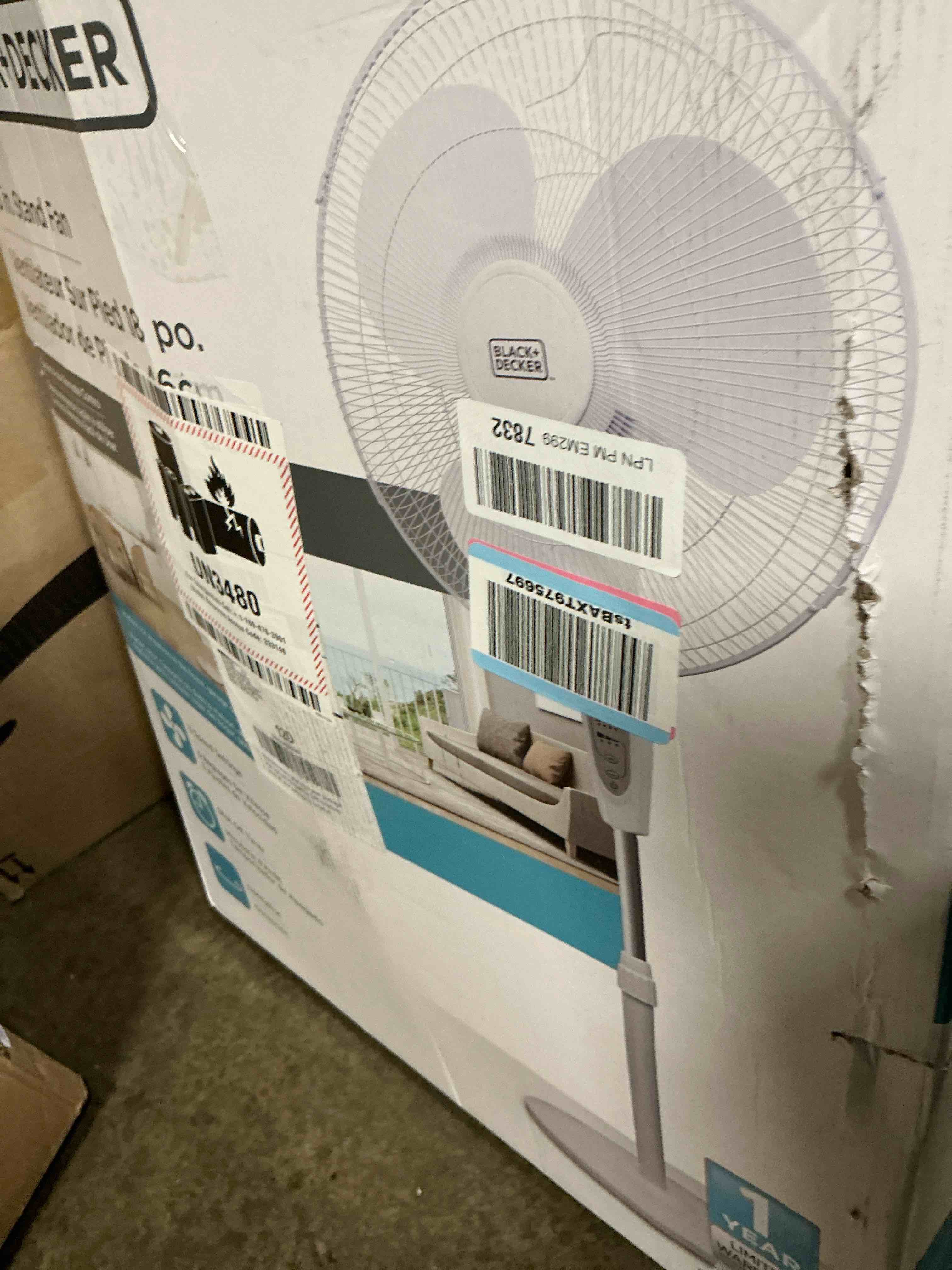 https://s3.amazonaws.com/lotting-images-prod/bidfta/TEA3224266_1760687972733.jpeg