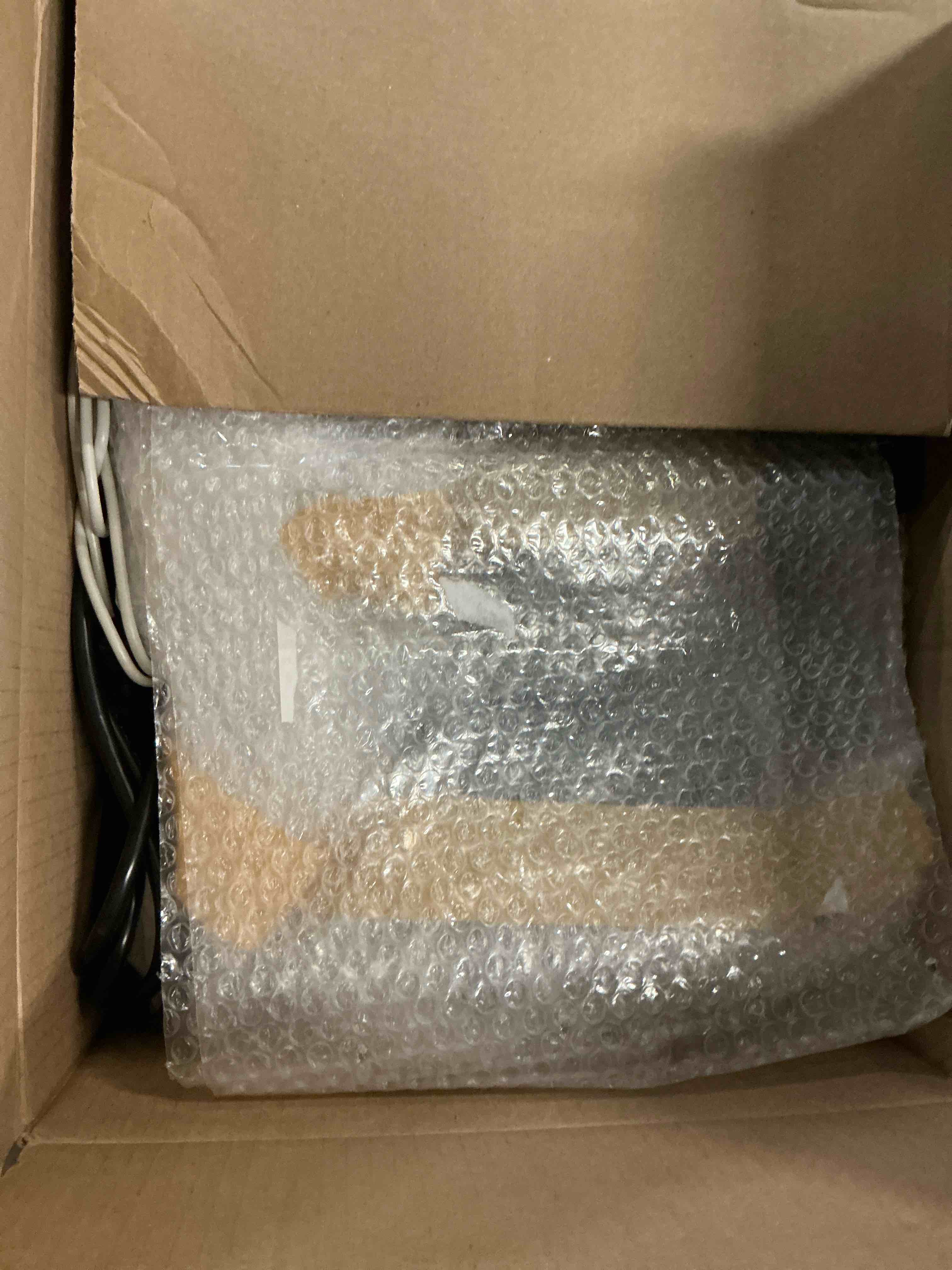 https://s3.amazonaws.com/lotting-images-prod/bidfta/TEA3224281_1760688337770.jpeg
