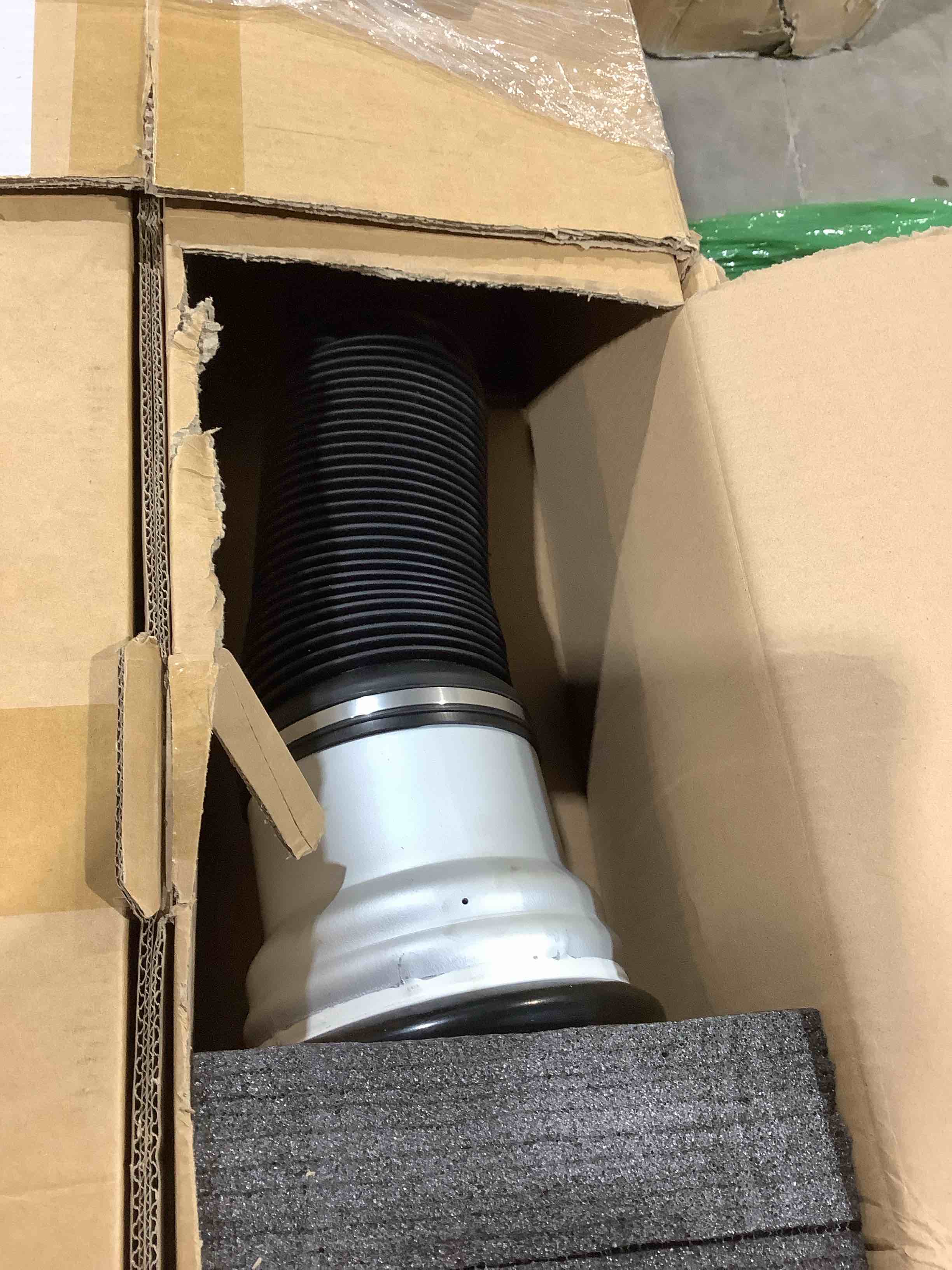 Condition photo showing Good Condition for Two front air, suspension shock struts, 2 boxes