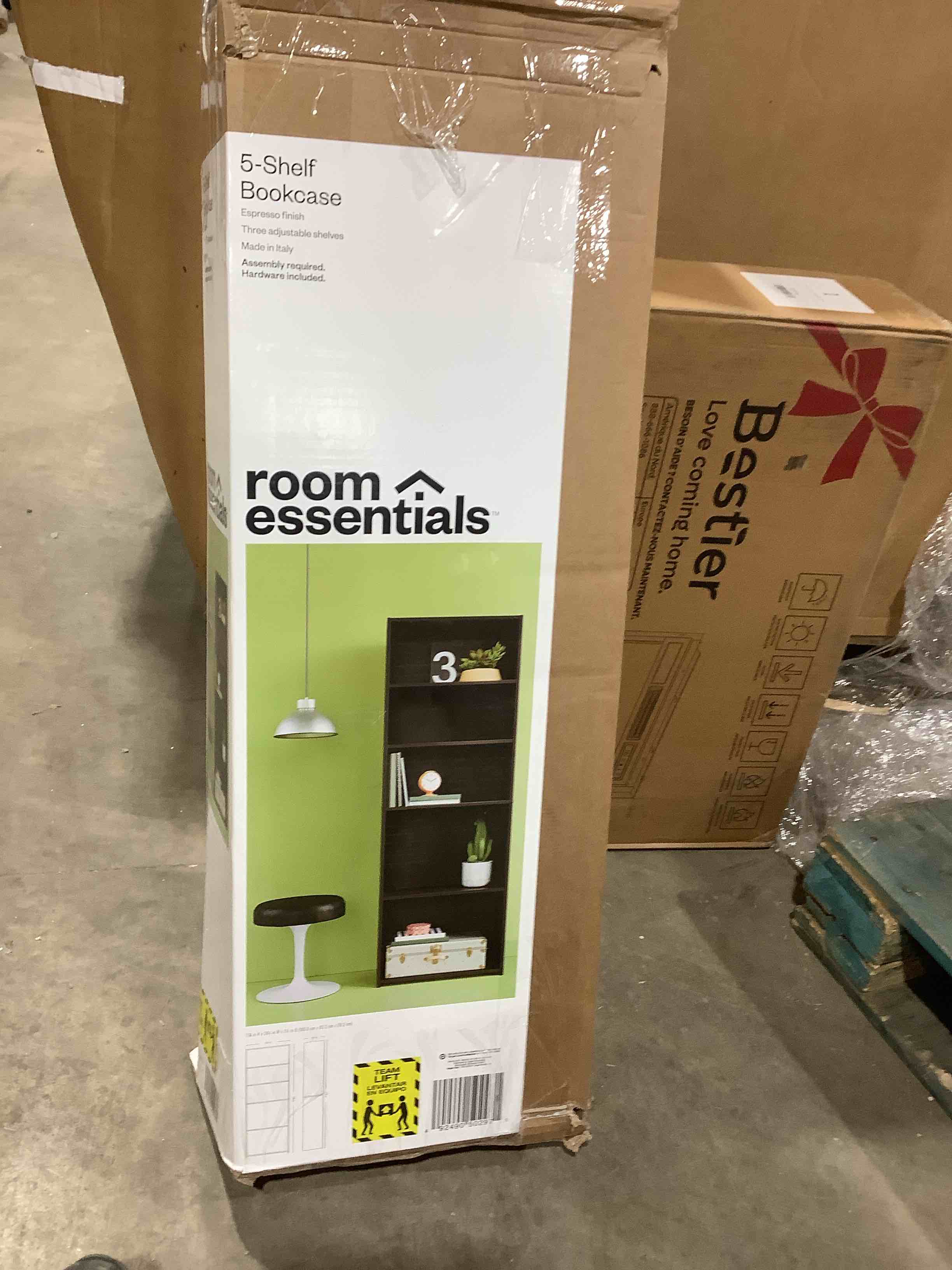 Condition photo showing Good Condition for Room essentials, five shelf bookcase