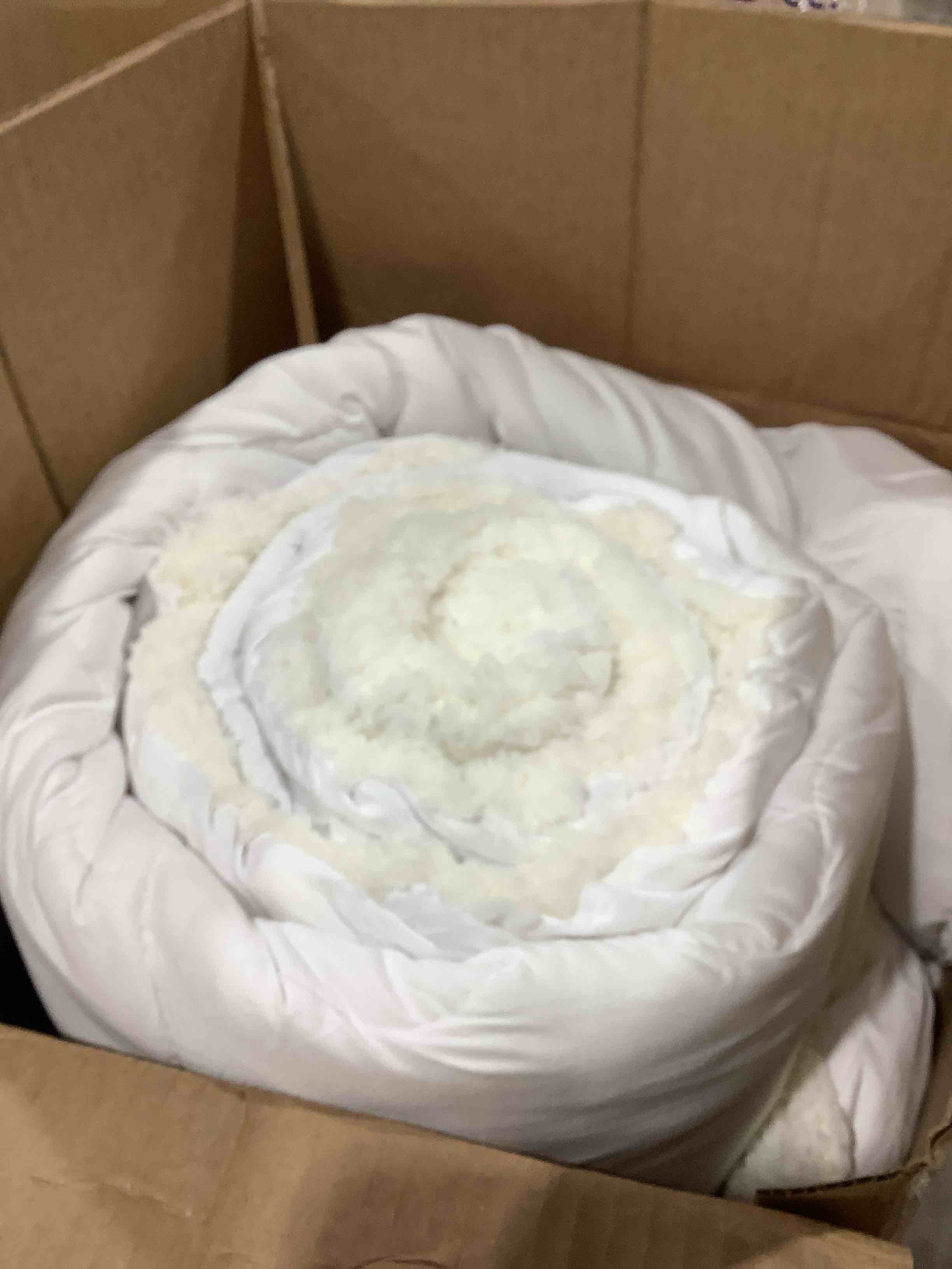 Condition photo showing Good Condition for Thick double textured comforter white