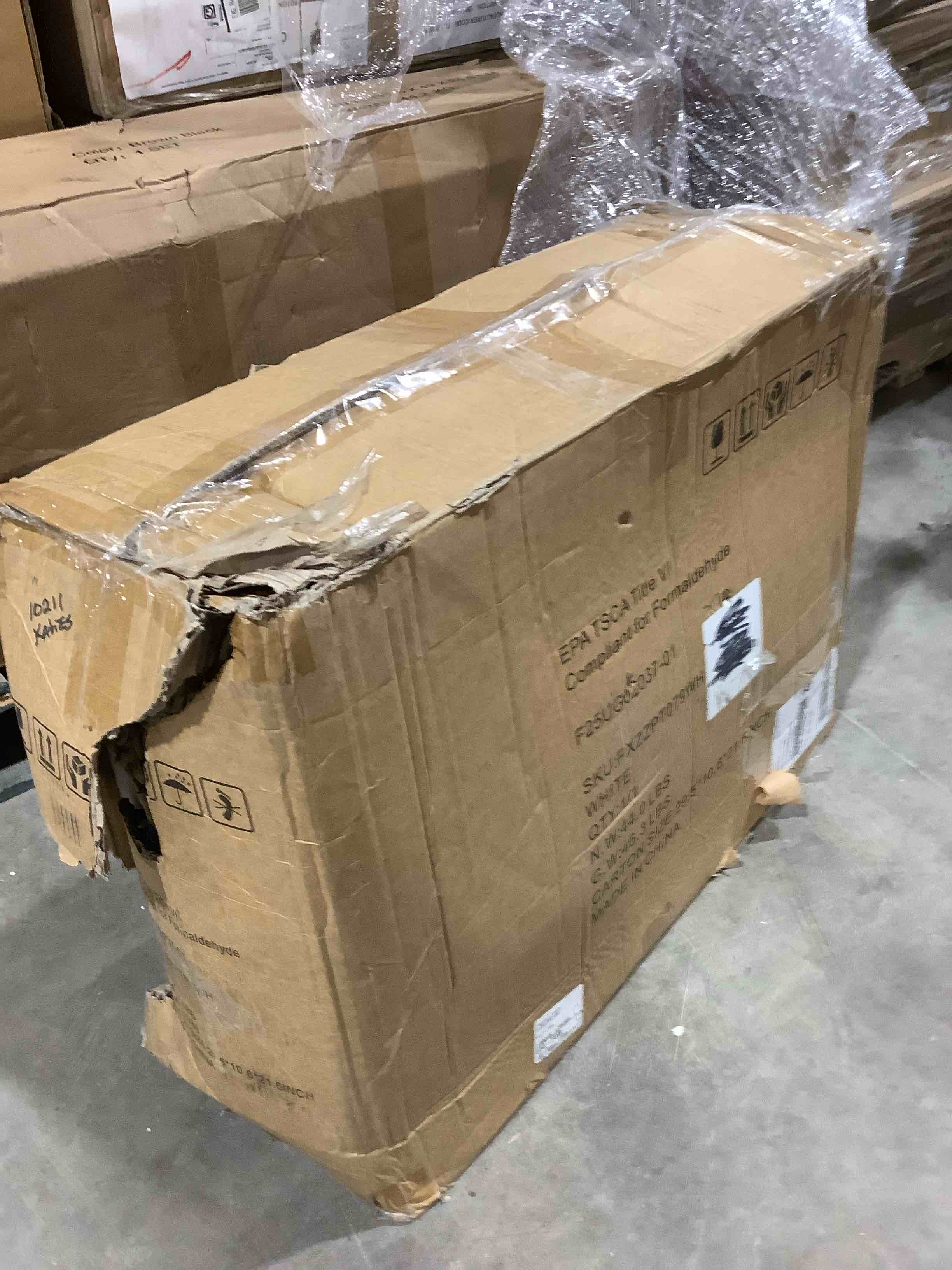 Condition photo showing Good Condition for 52 inch tall, solid wood cat tree tower for large cats