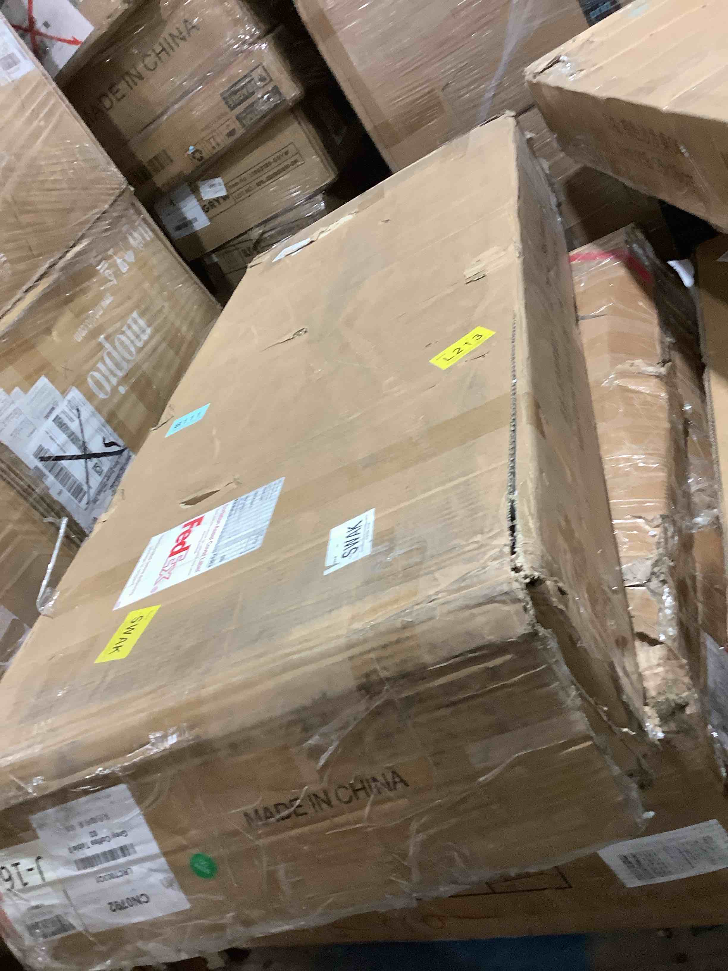 Condition photo showing Good Condition for Grey coffee table j-16