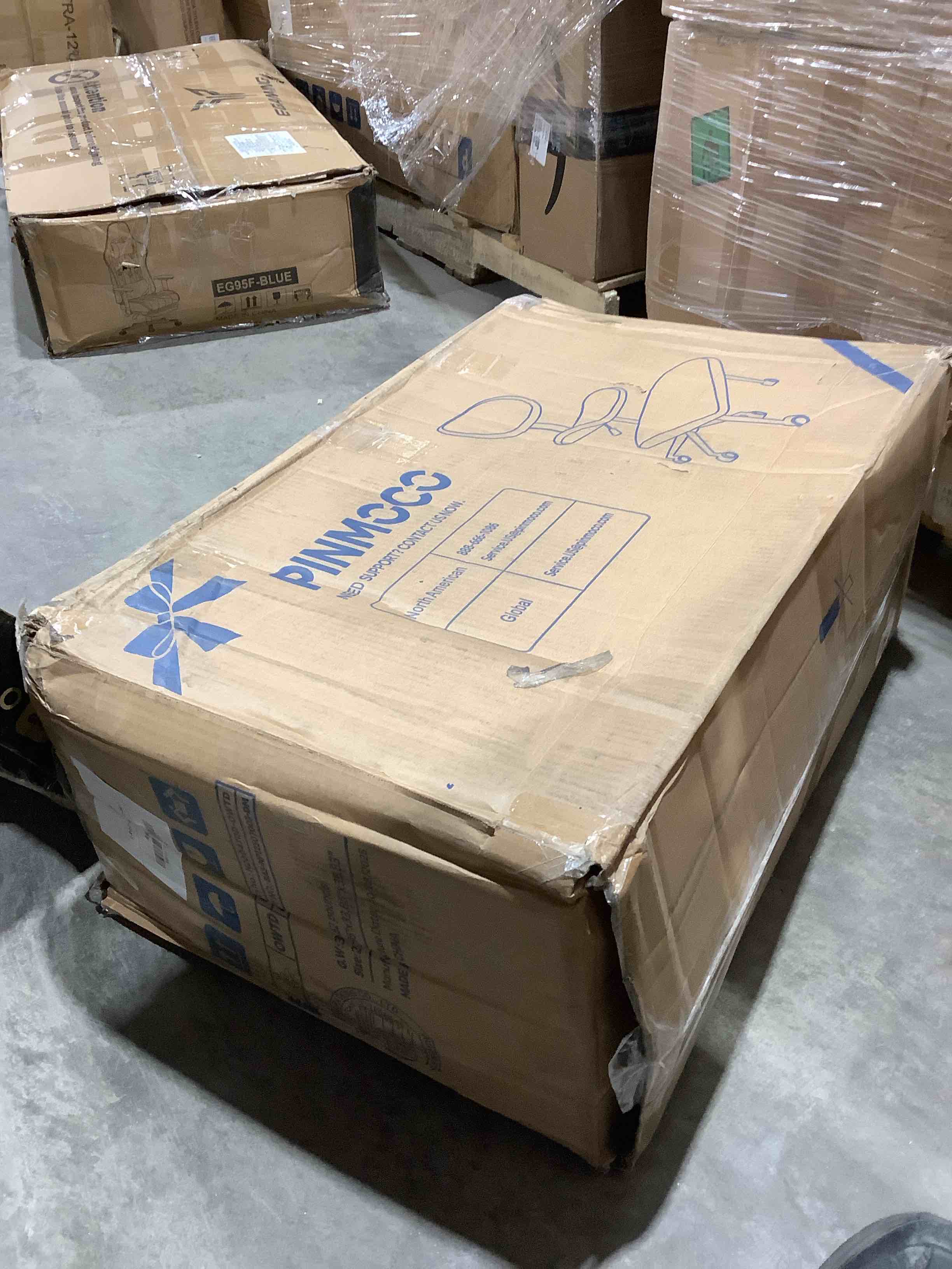 Condition photo showing Good Condition for pinmoco meditation chair, pink