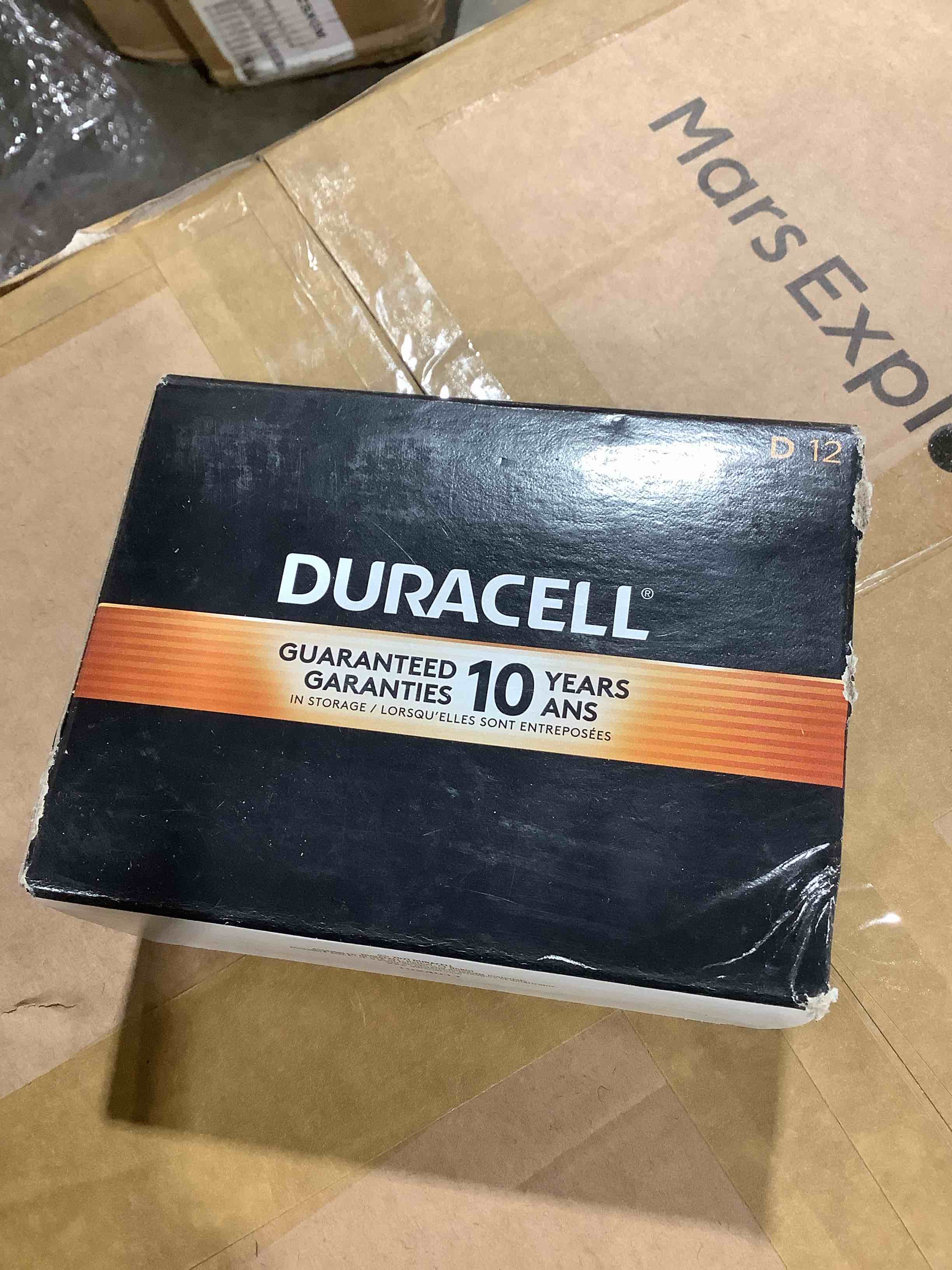 Condition photo showing New/Like New for Duracell  DUR01301  Coppertop Alkaline D Battery - MN1300  12 / Box  Black