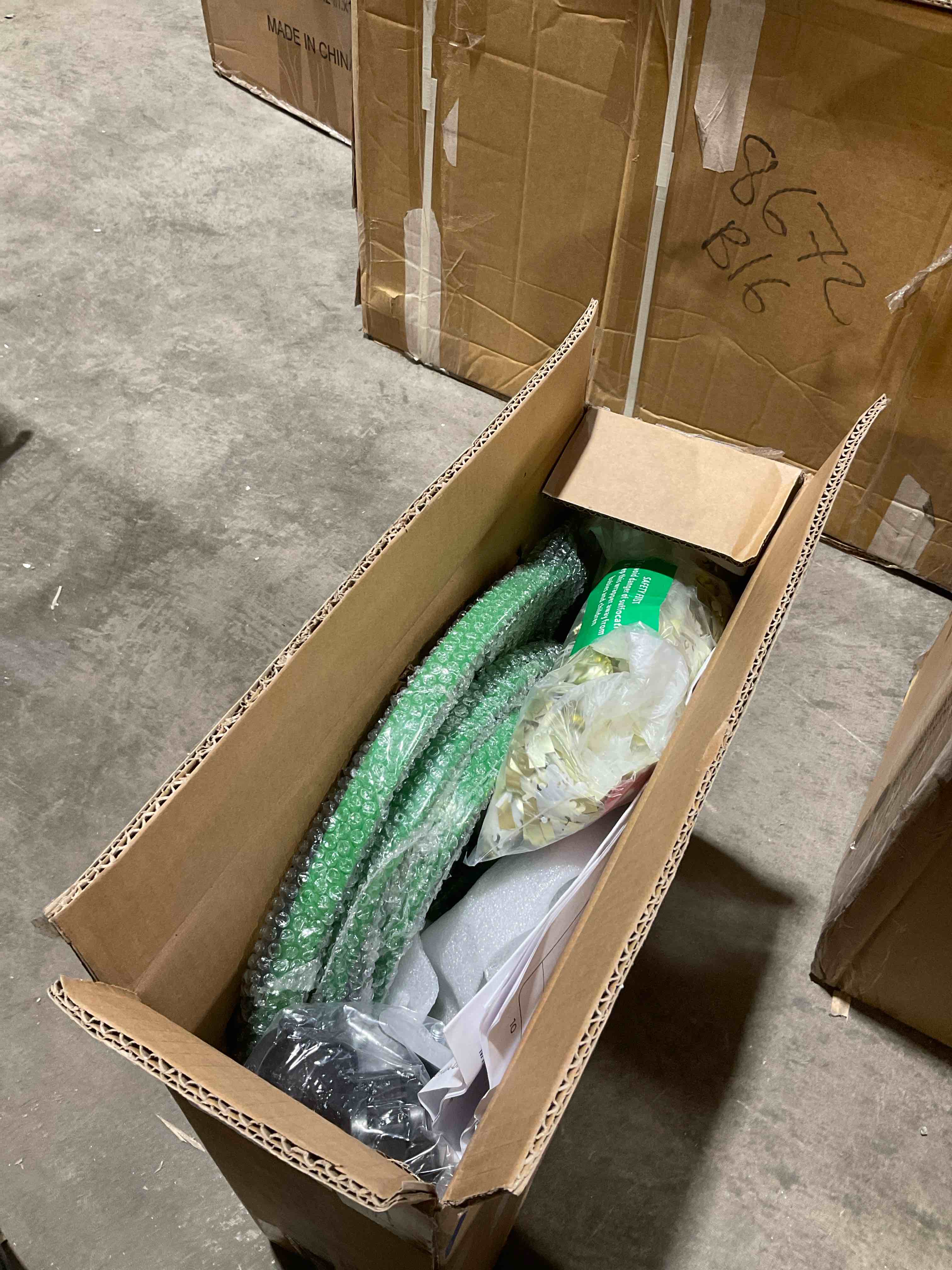 Condition photo showing New/Like New for Pinmoco Christmas Tree Rolling Storage Cart, 3-Tier Metal Stand For Snacks Cupcakes & Desserts, Modern Sofa End Table for Party Holiday Festival, Green