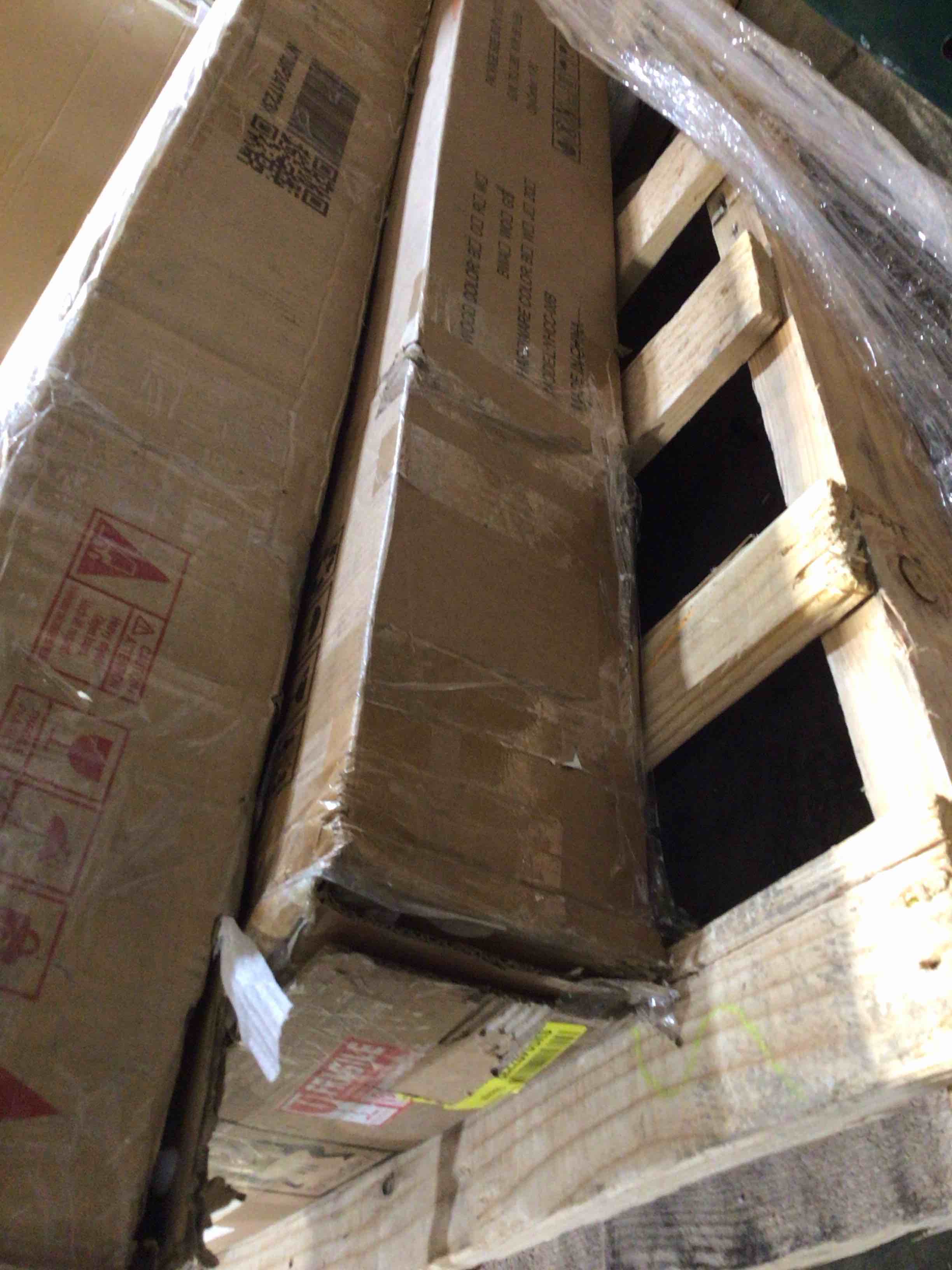 Condition photo showing Good Condition for Closet system with three drawers, two hanging rods in a corner tower,