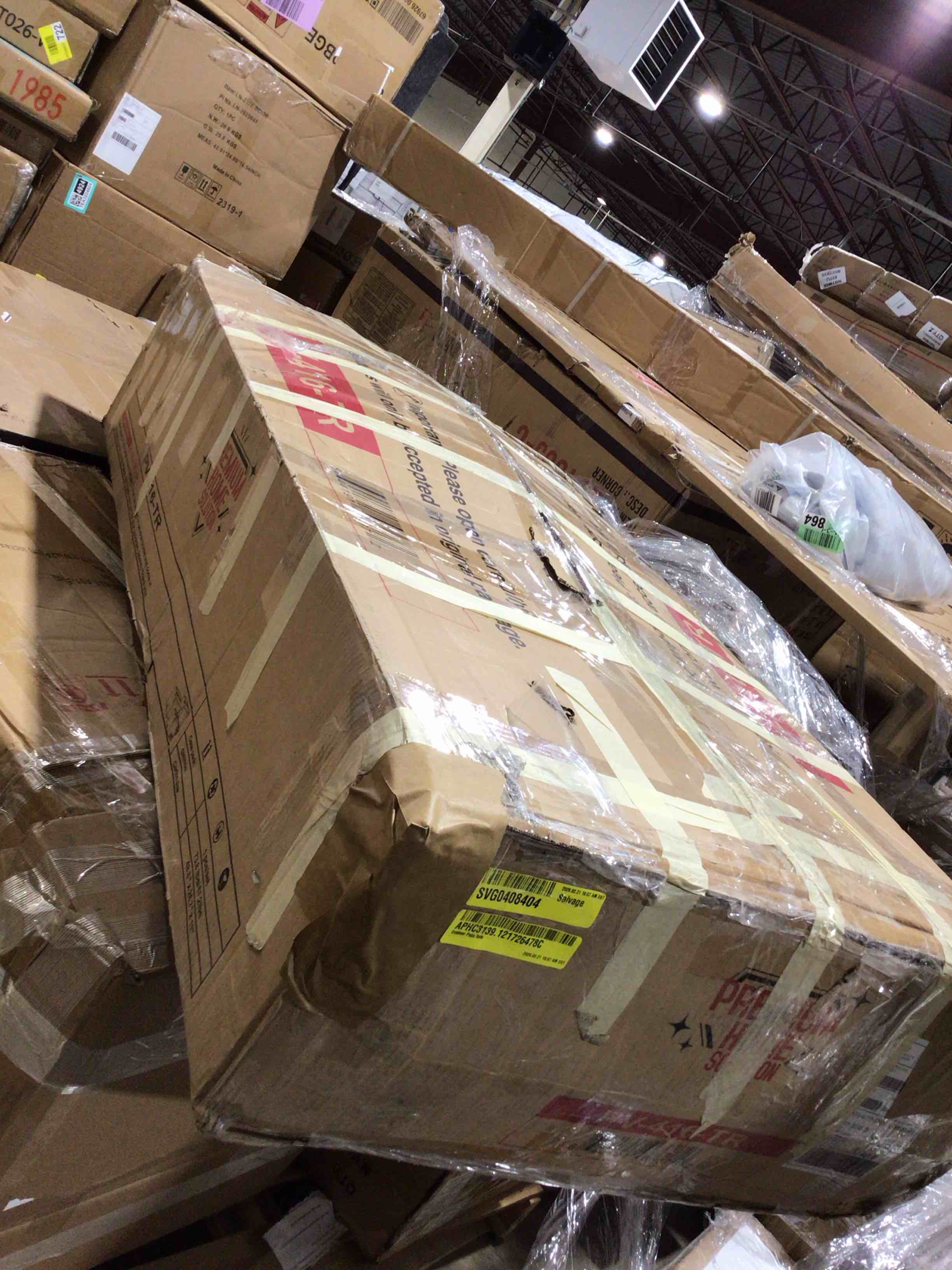 Condition photo showing Good Condition for Wicker & Metal Outdoor Patio Couch,3-Seat Patio Sofa with Deep Seating 