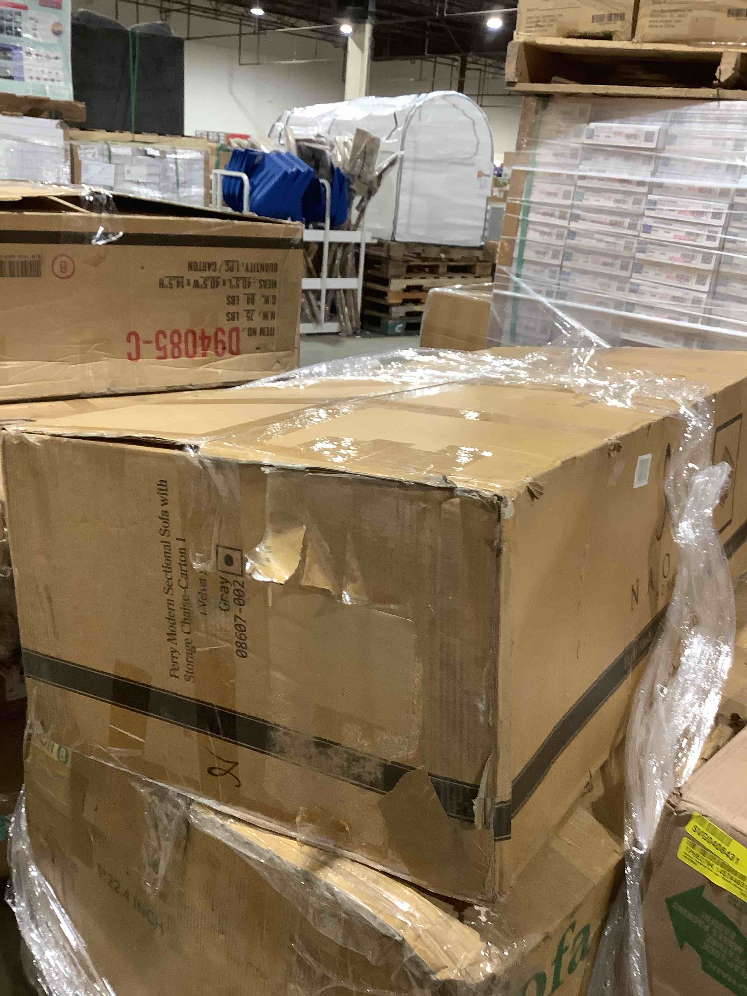 Condition photo showing Good Condition for Perry modern sexual sofa with storage chaise velvet, gray, incomplete 