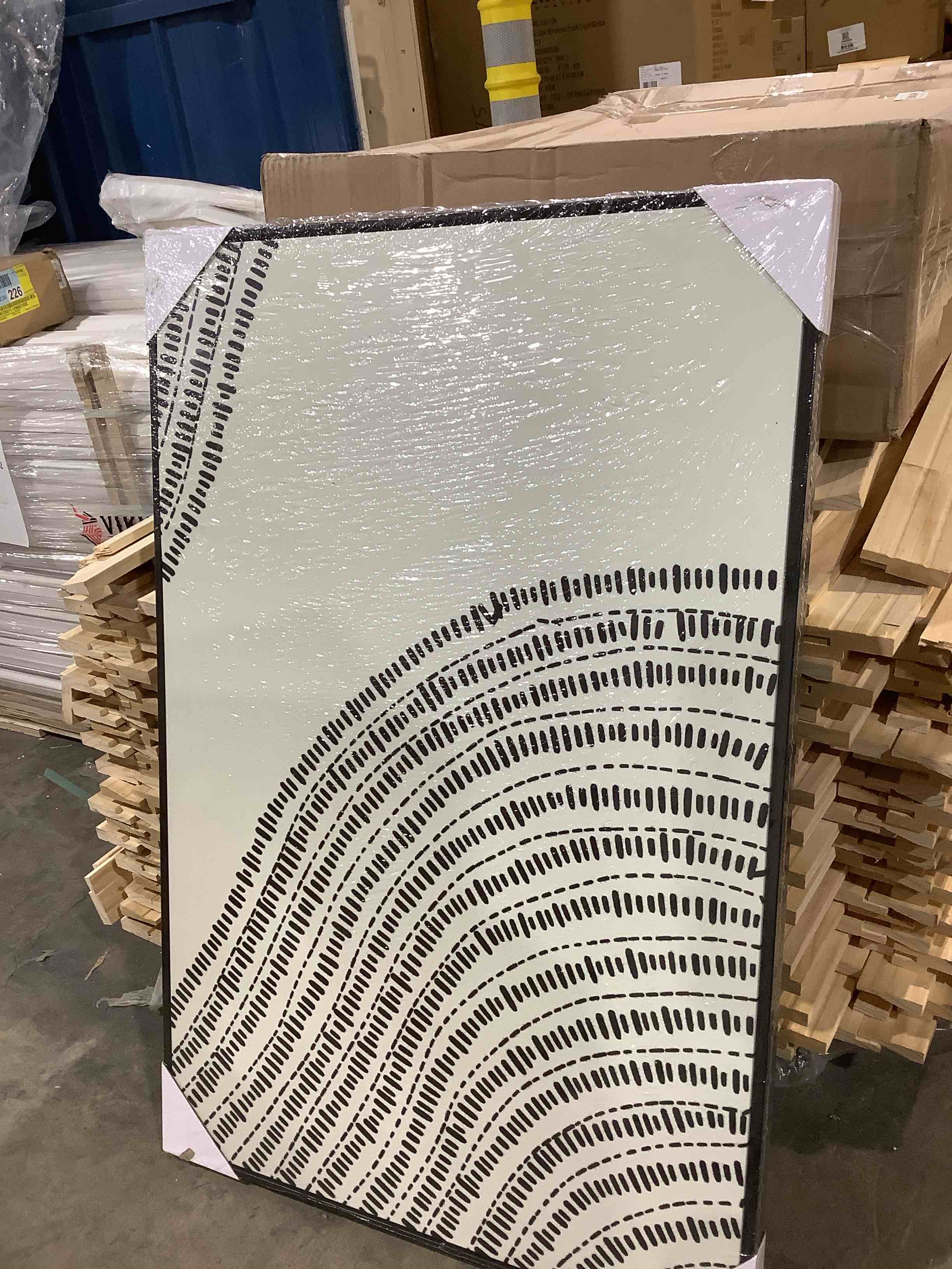 Condition photo showing Good Condition for Frame canvas, print wall, art set line, art geometric