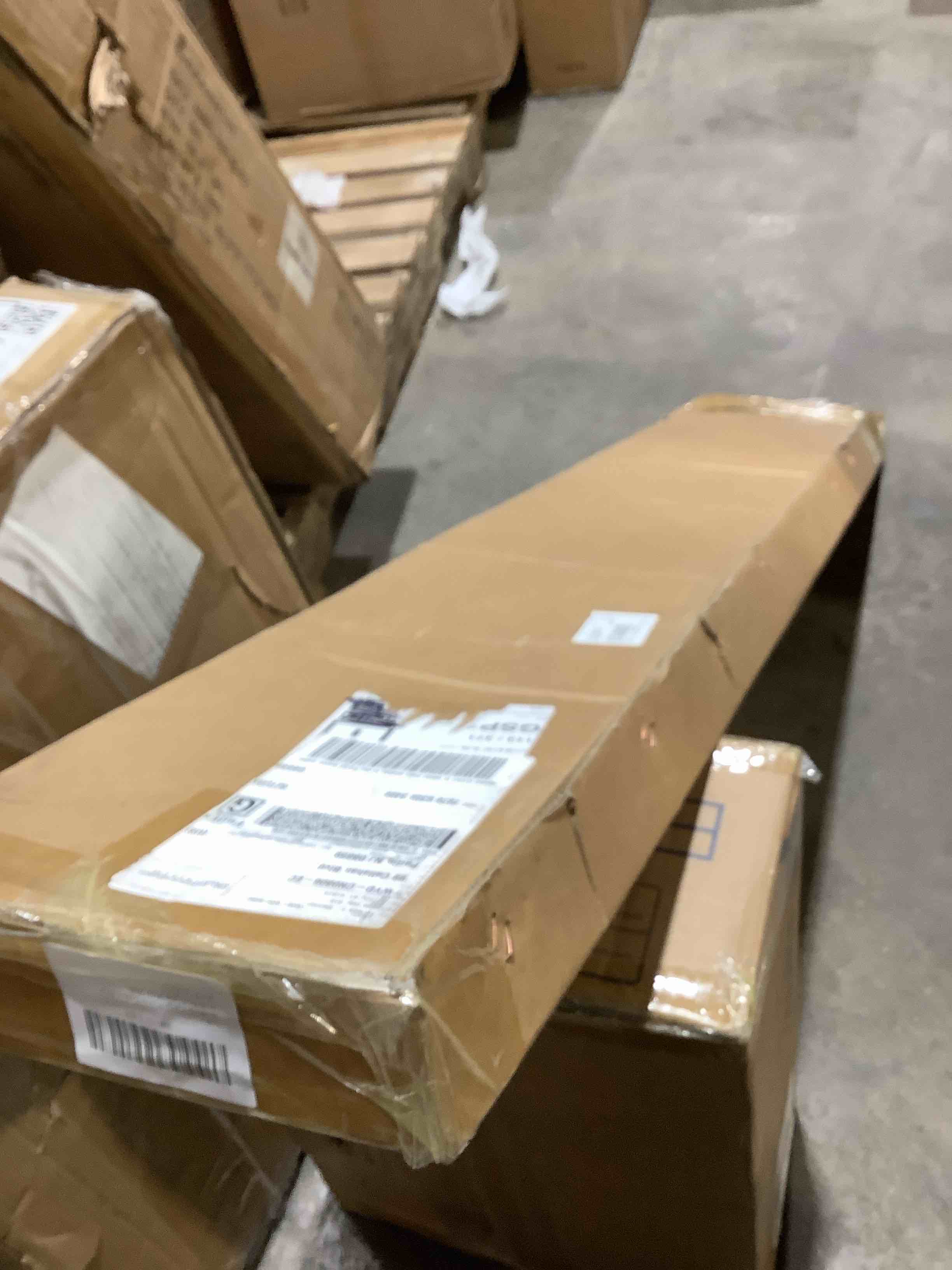 Condition photo showing New/Like New for Retractable Cargo Cover, Leather, Expandable, Privacy Shade, Trunk Cover Security Shield Shade