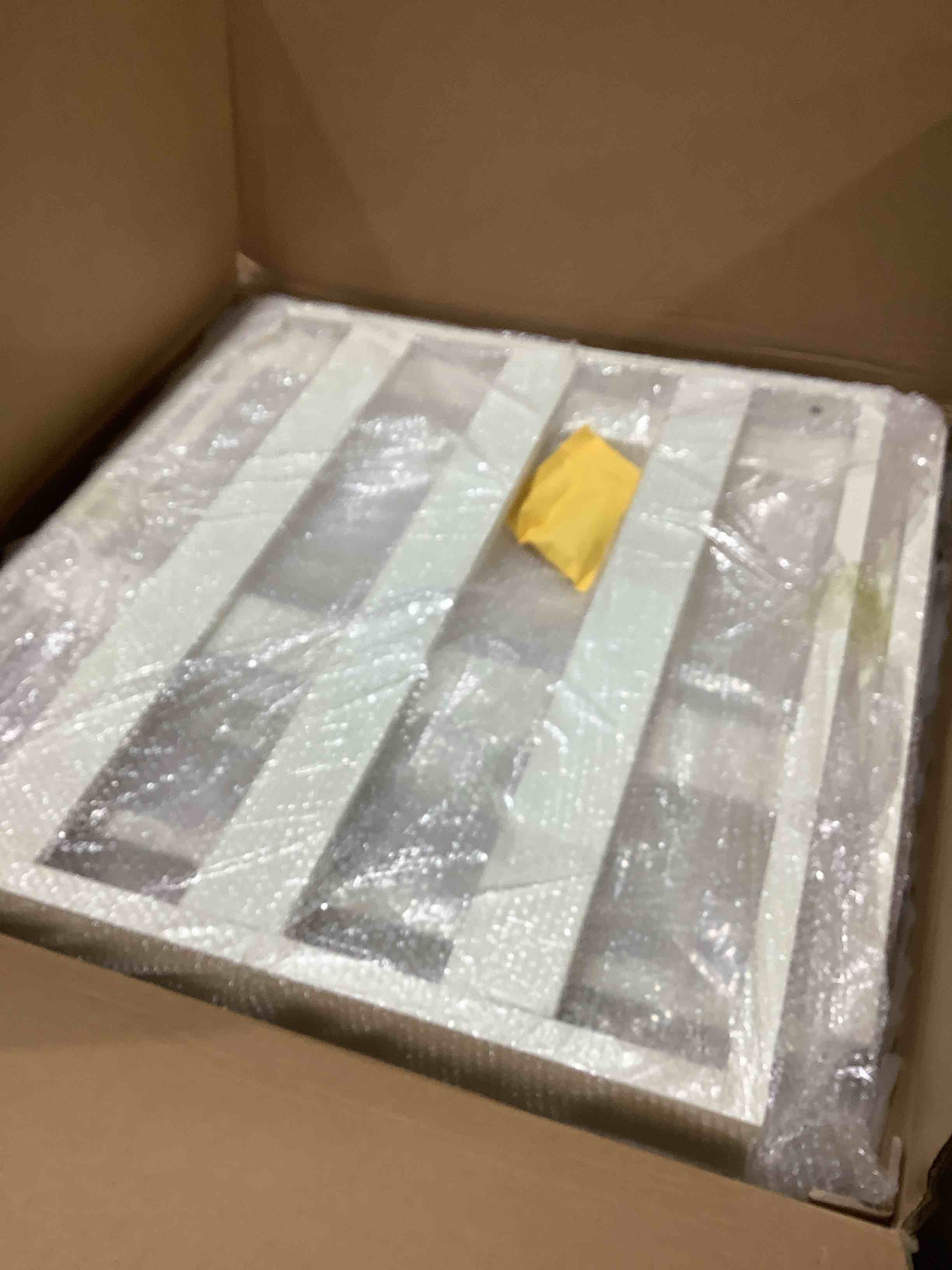 Condition photo showing New/Like New for 2 piece White single aluminum chair