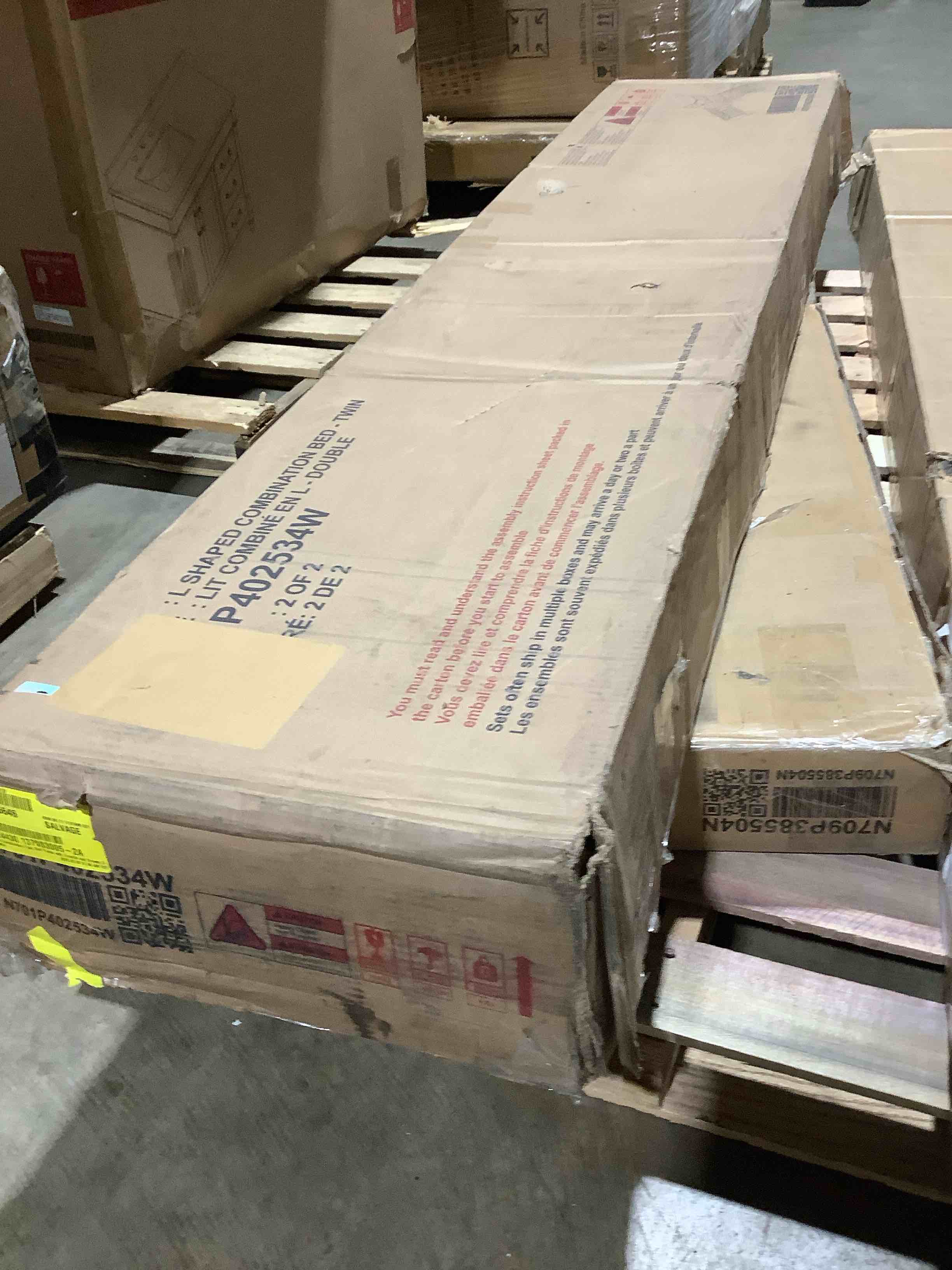 Condition photo showing Good Condition for LS shape combination bed, twin corner with storage, white, incomplete 