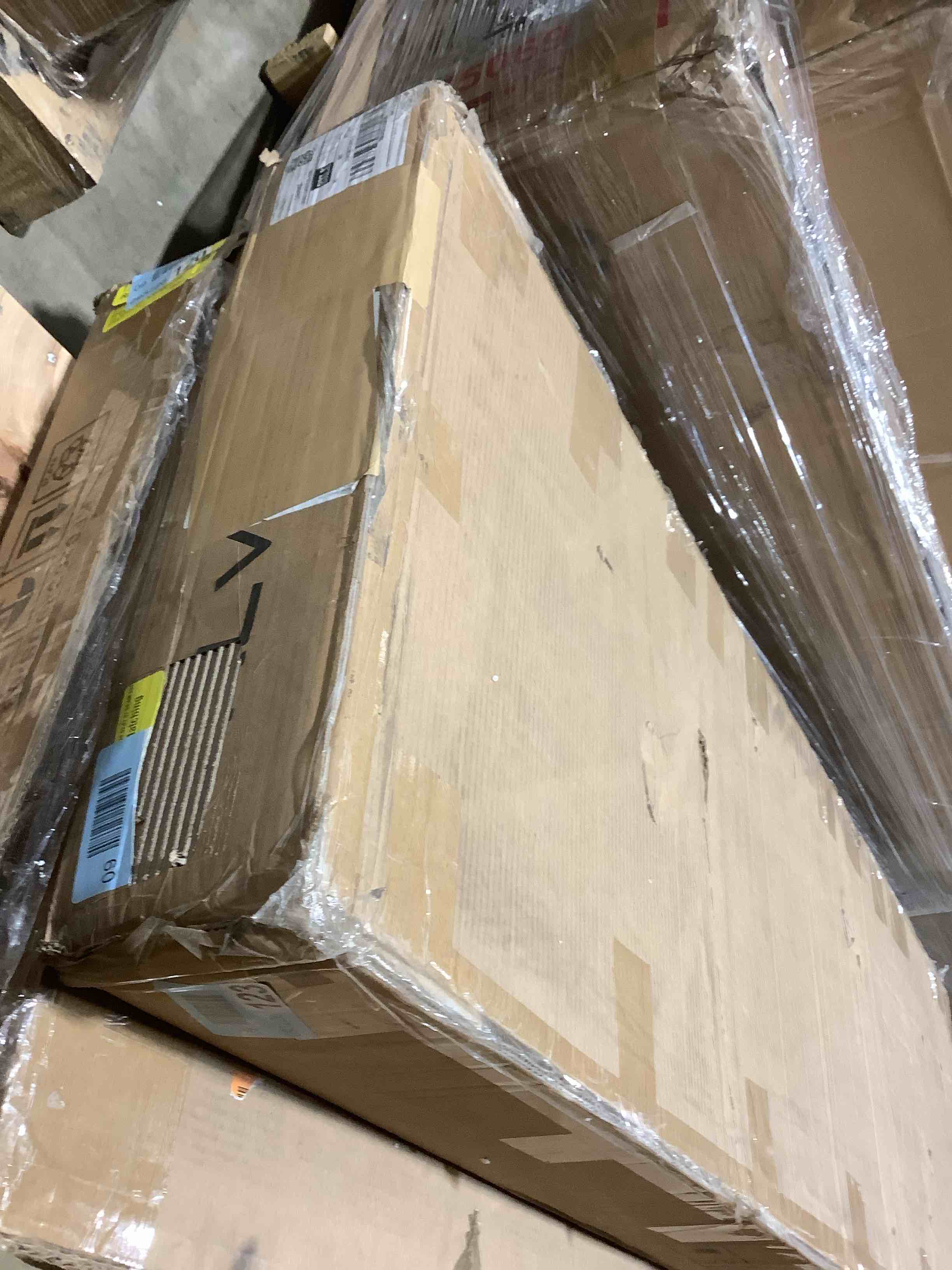 Condition photo showing Good Condition for 74.8 inch high computer desk with hutch and drawers, incomplete 