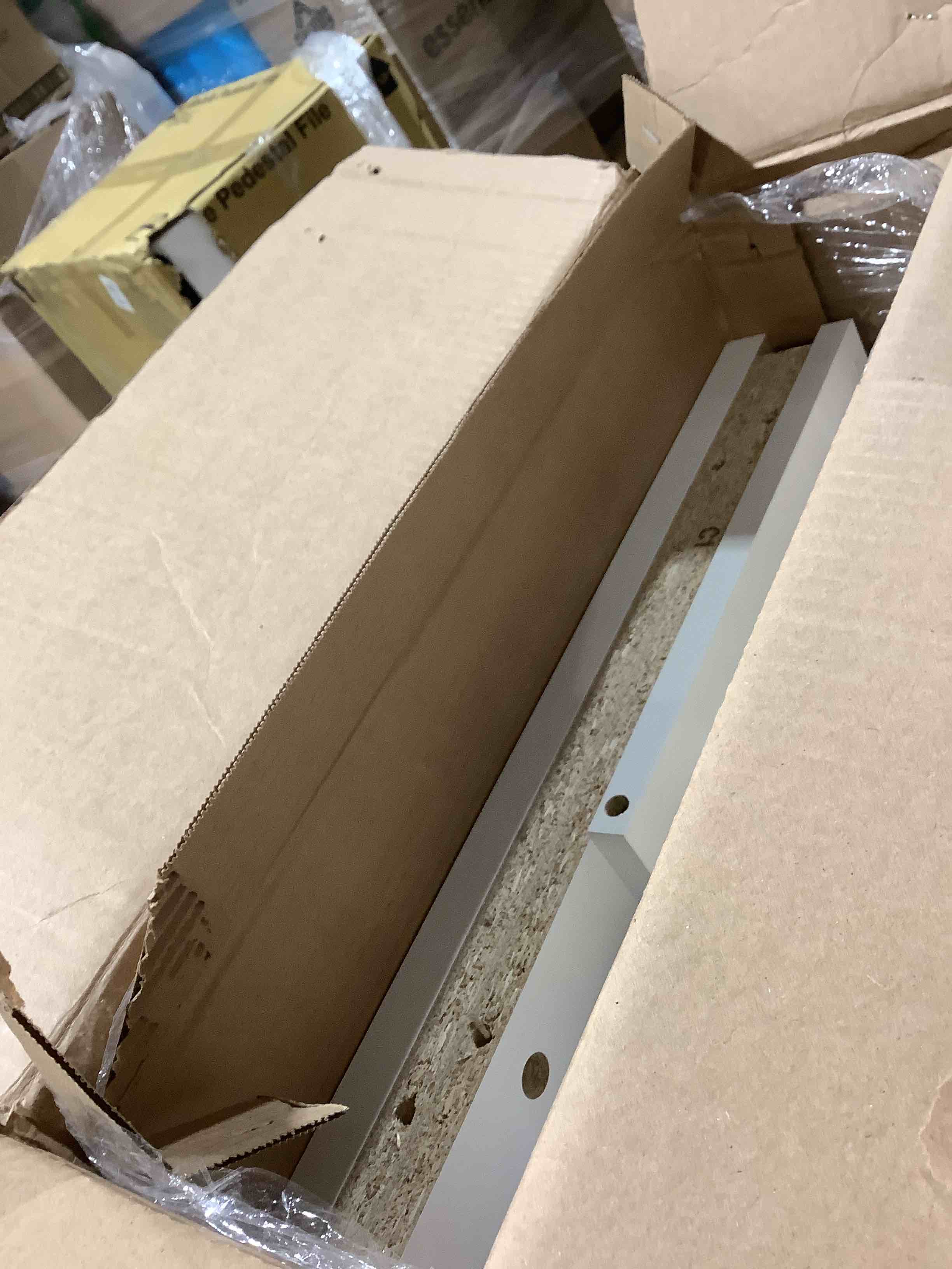 Condition photo showing New/Like New for South Shore 11655 narrow white bookcase