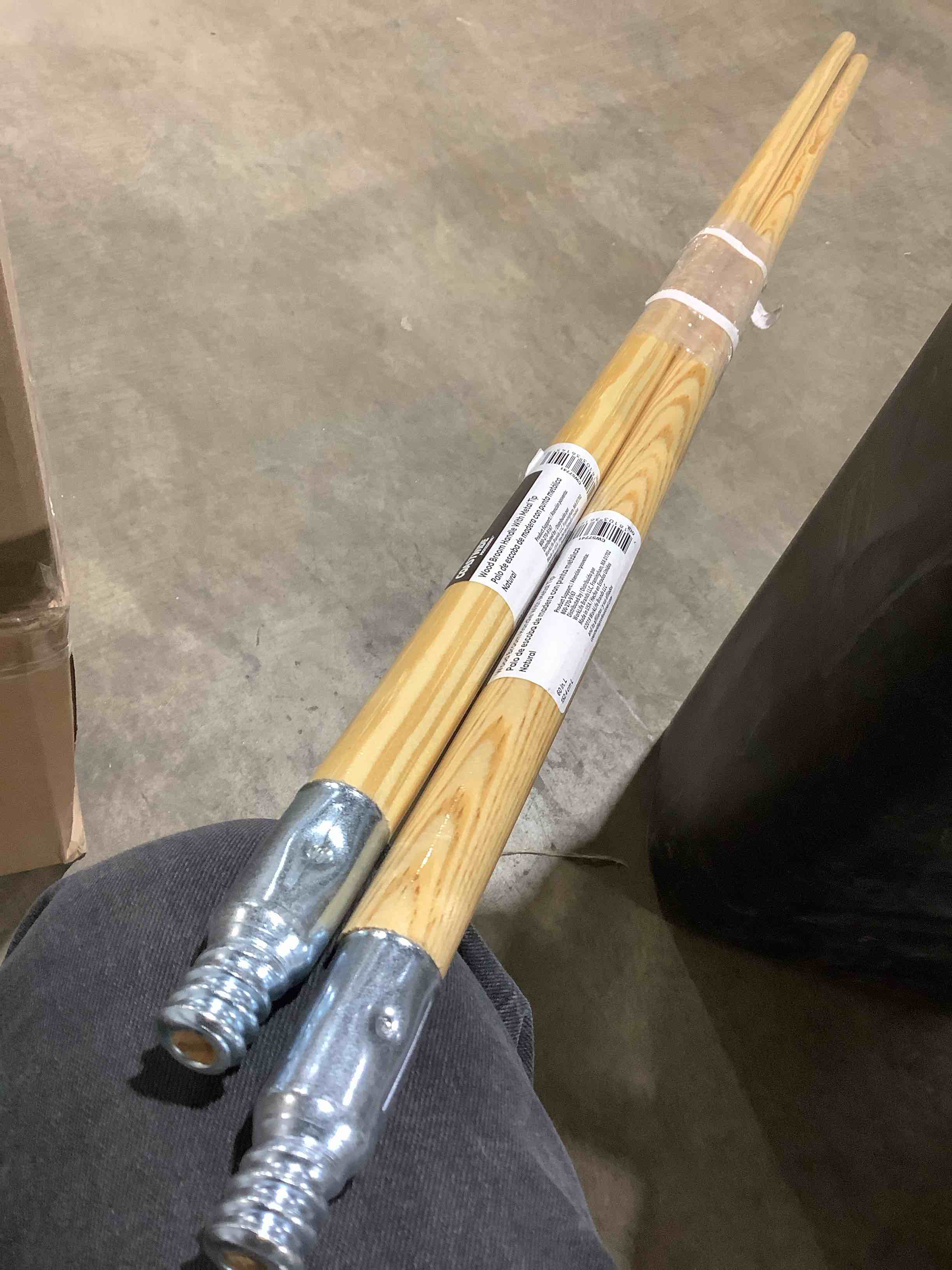 Condition photo showing New/Like New for COASTWIDE 60  Wood Push Broom Handle Threaded Wood Tip CW57740