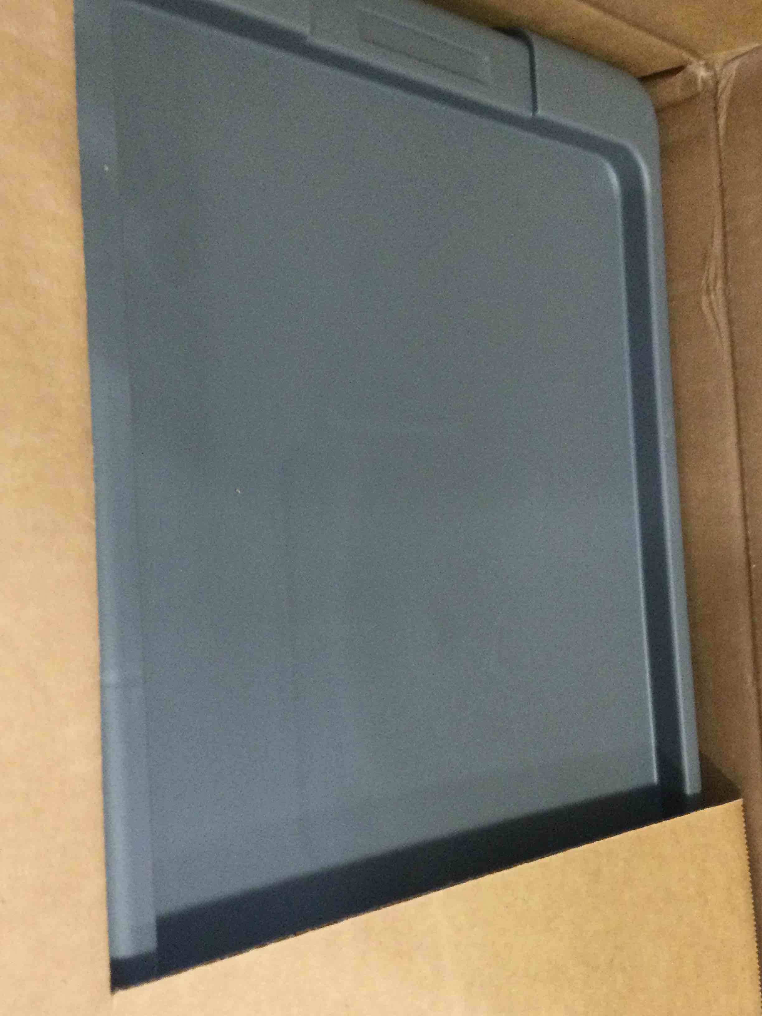 https://s3.amazonaws.com/lotting-images-prod/bidfta/TEA3229307_1750951991804.jpeg