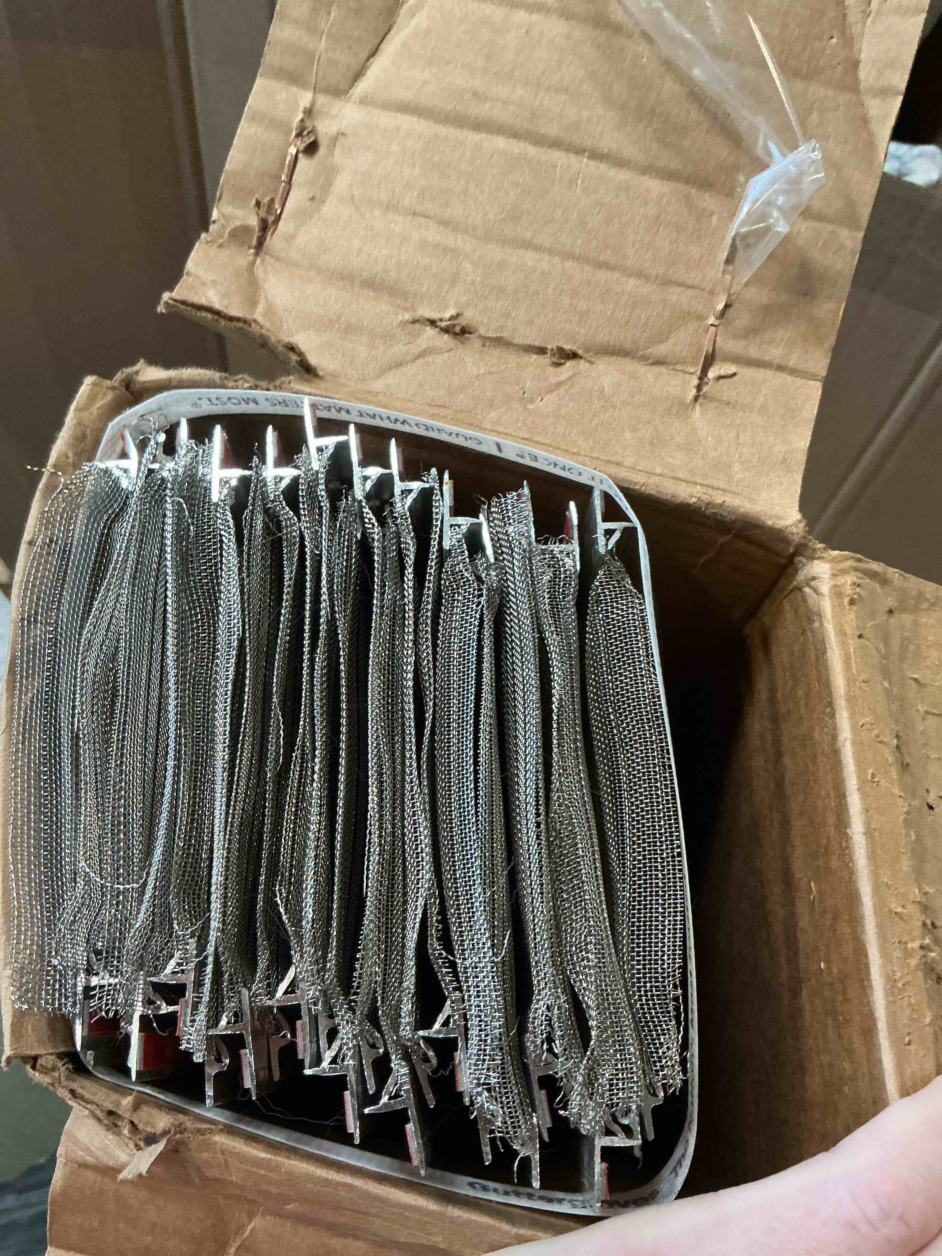 https://s3.amazonaws.com/lotting-images-prod/bidfta/TEA3241651_1756215297529.jpeg