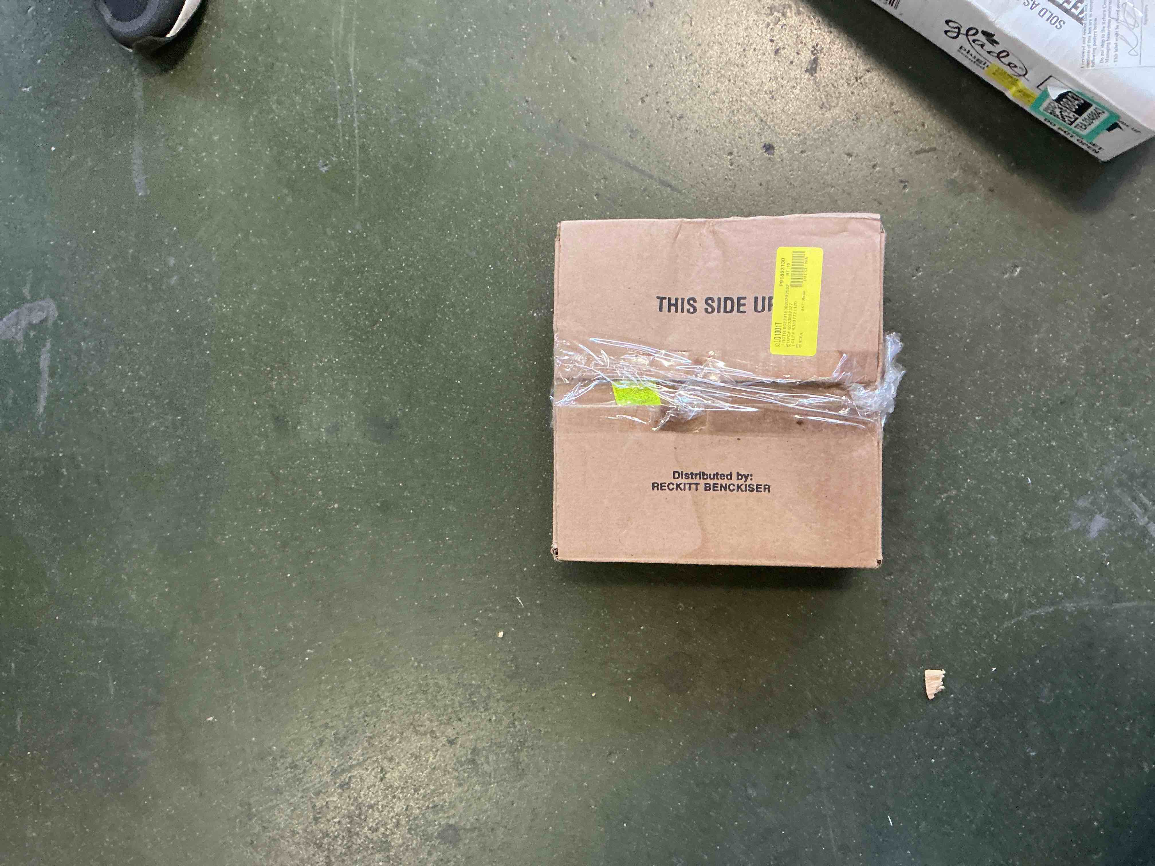 https://s3.amazonaws.com/lotting-images-prod/bidfta/TEA3248850_1756233756467.jpeg