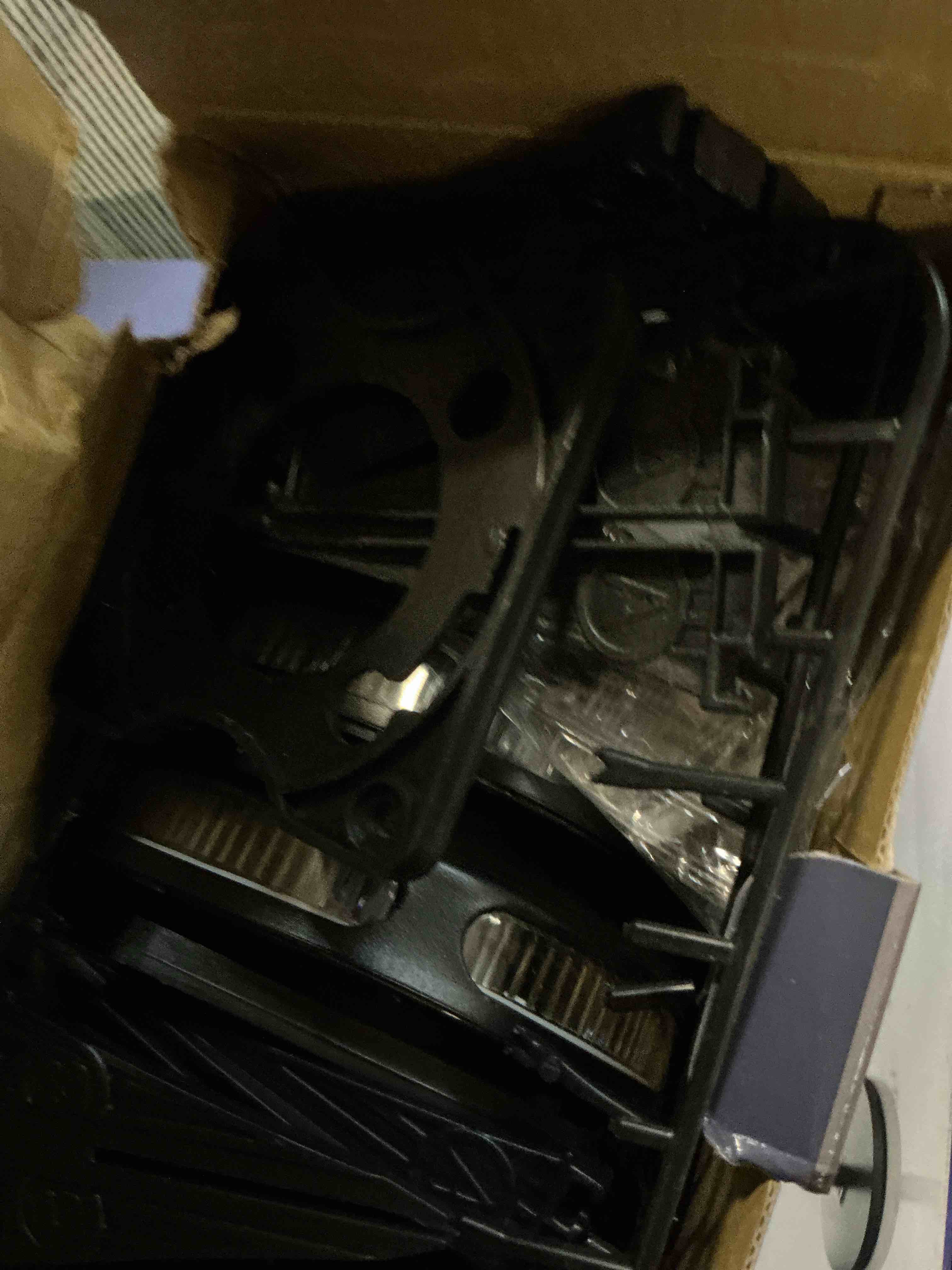 https://s3.amazonaws.com/lotting-images-prod/bidfta/TEA3249513_1756991784889.jpeg