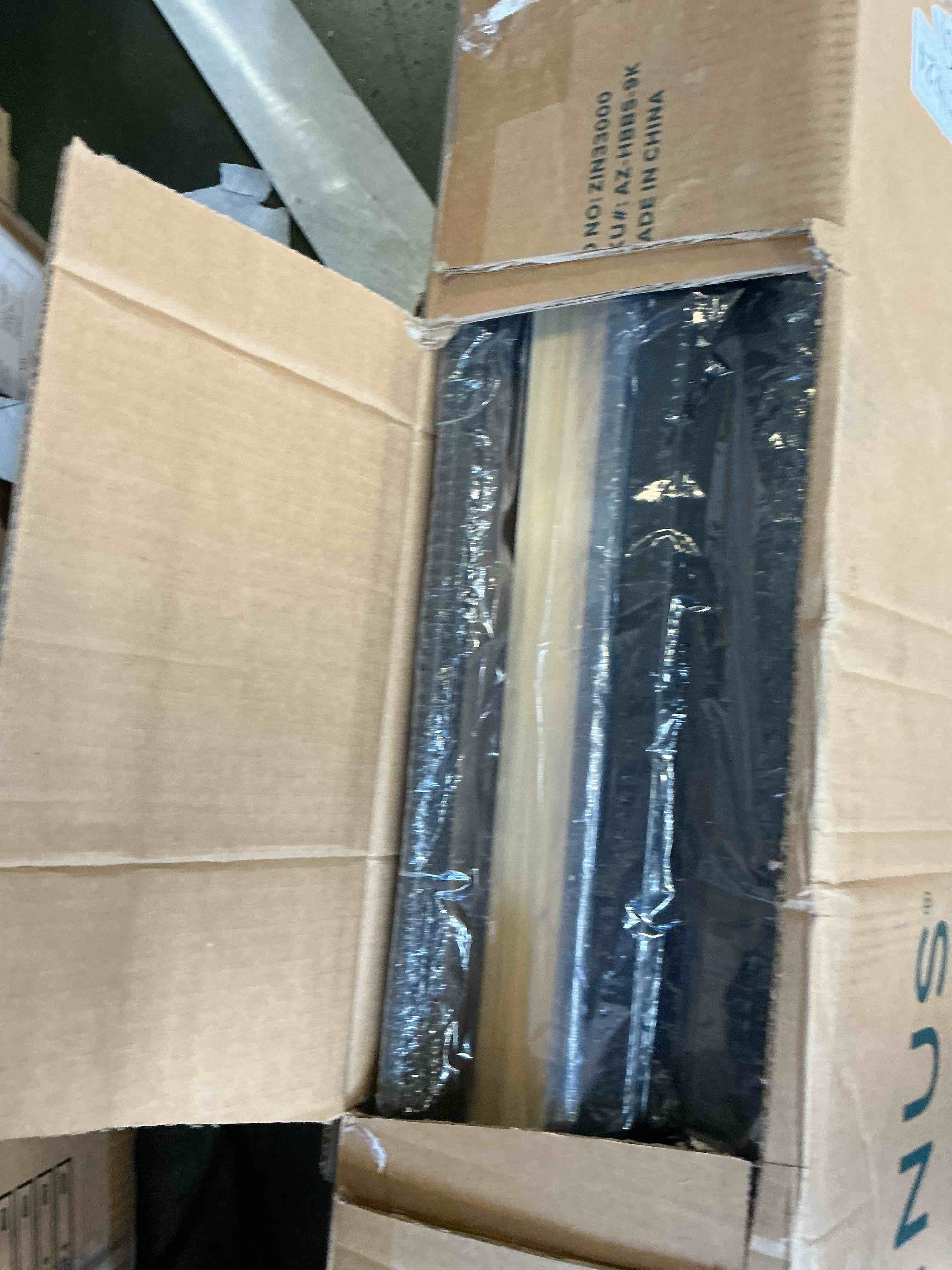 https://s3.amazonaws.com/lotting-images-prod/bidfta/TEA3249590_1757006606276.jpeg