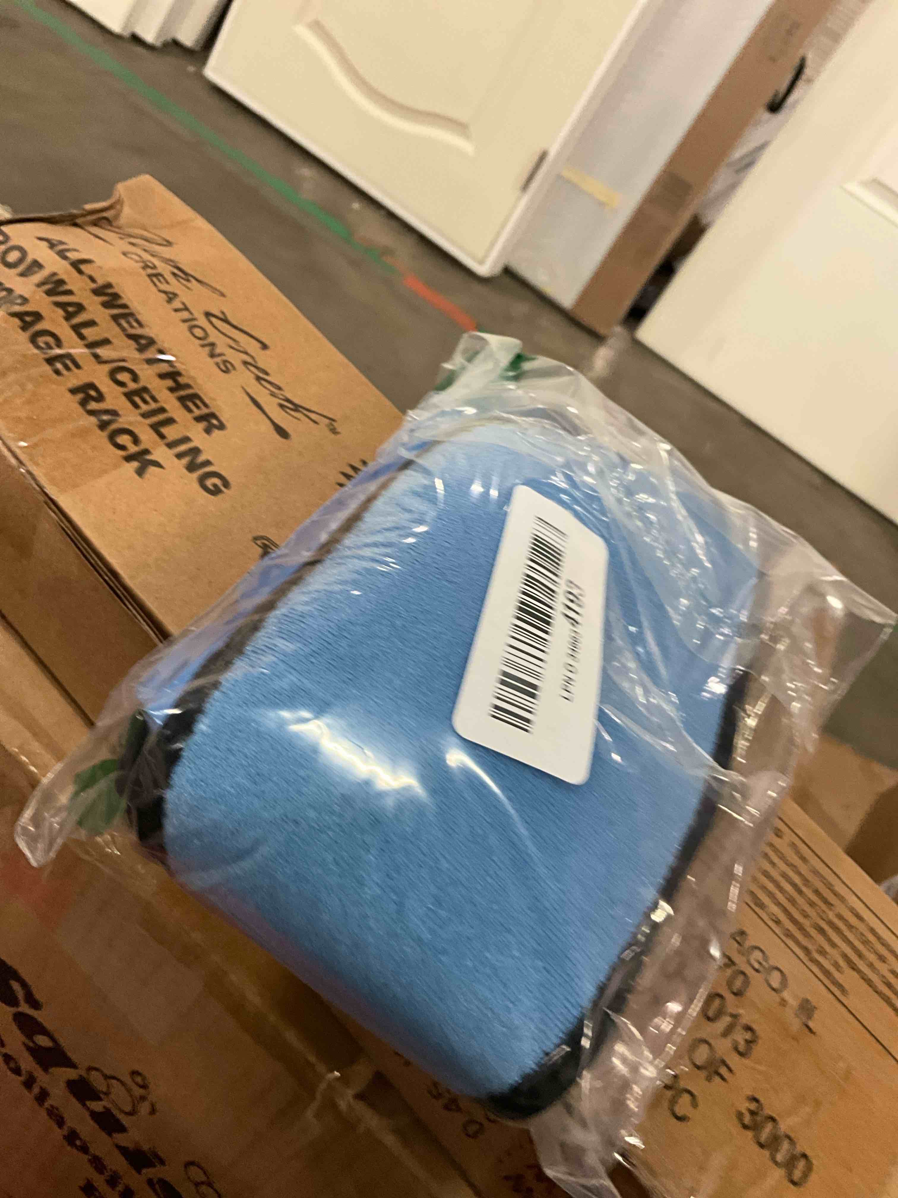 https://s3.amazonaws.com/lotting-images-prod/bidfta/TEA3271478_1755089209631.jpeg