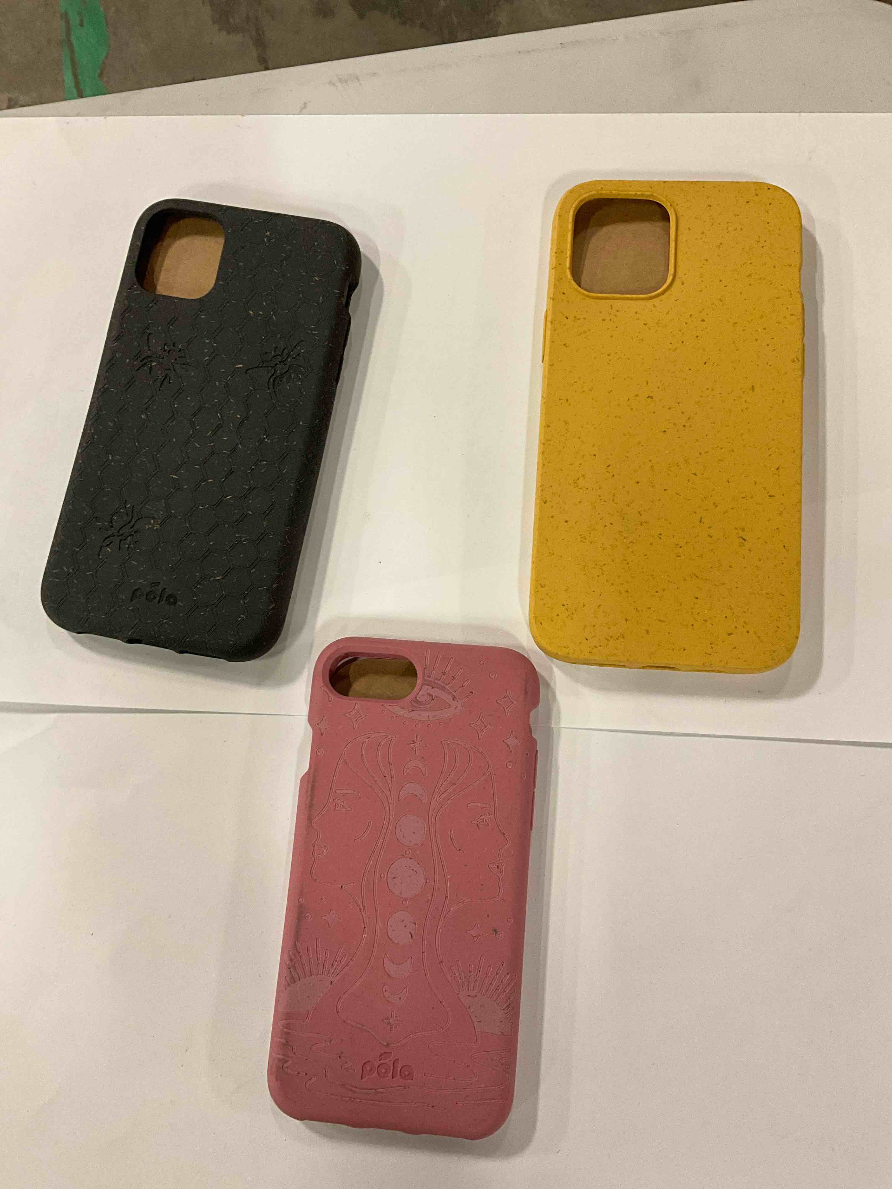 Assorted Box Lot of phone cases For : iPhone 11, iPhone 6/7/8/SE , iPhone 12 Pro Max ( Colors Vary)