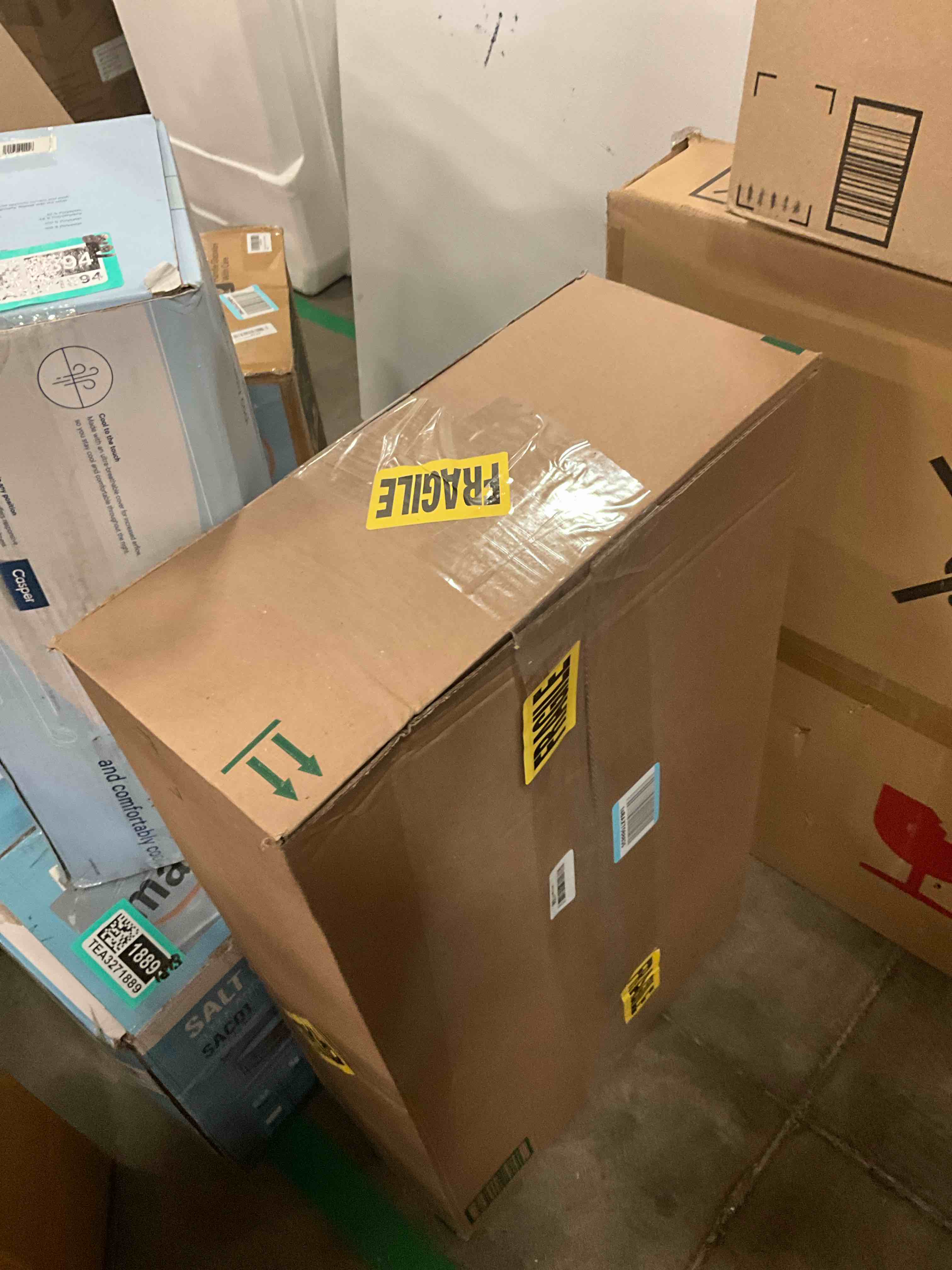 https://s3.amazonaws.com/lotting-images-prod/bidfta/TEA3271895_1755614303622.jpeg