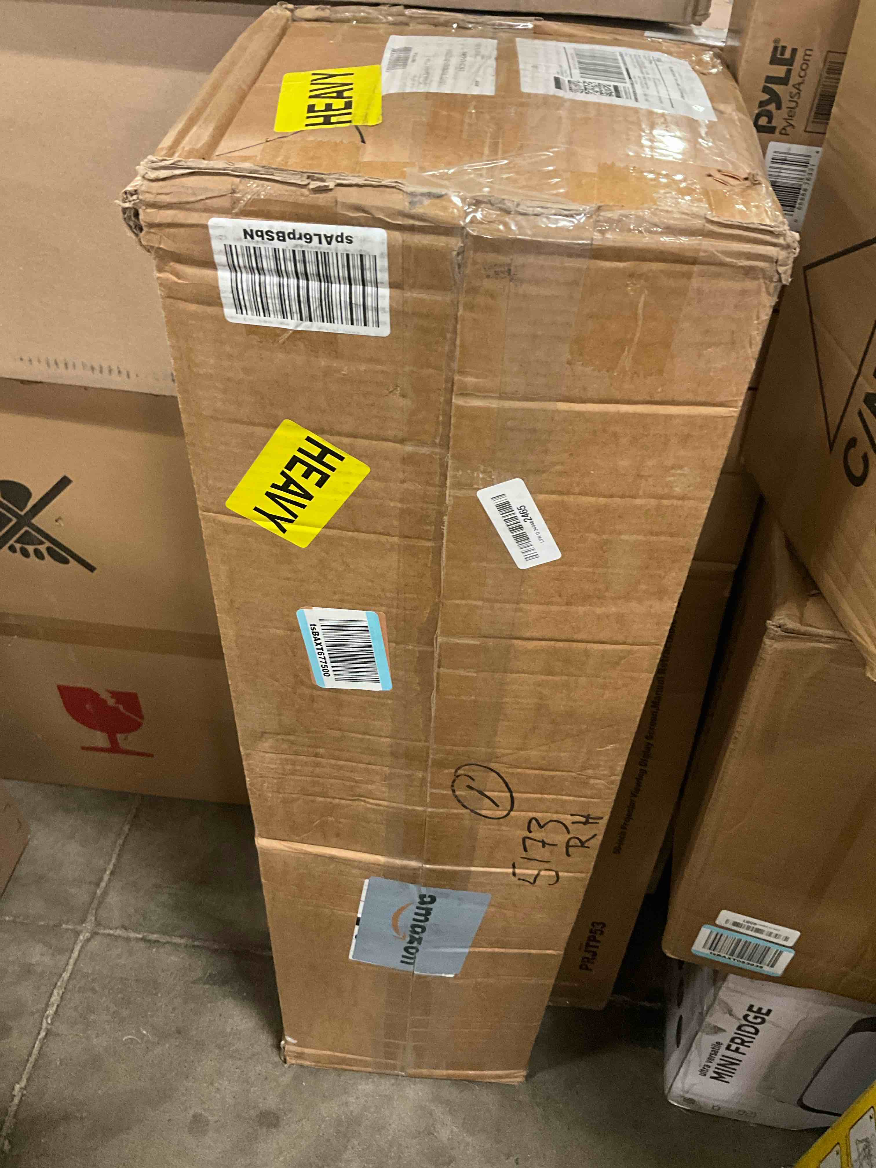 https://s3.amazonaws.com/lotting-images-prod/bidfta/TEA3271903_1755614623360.jpeg