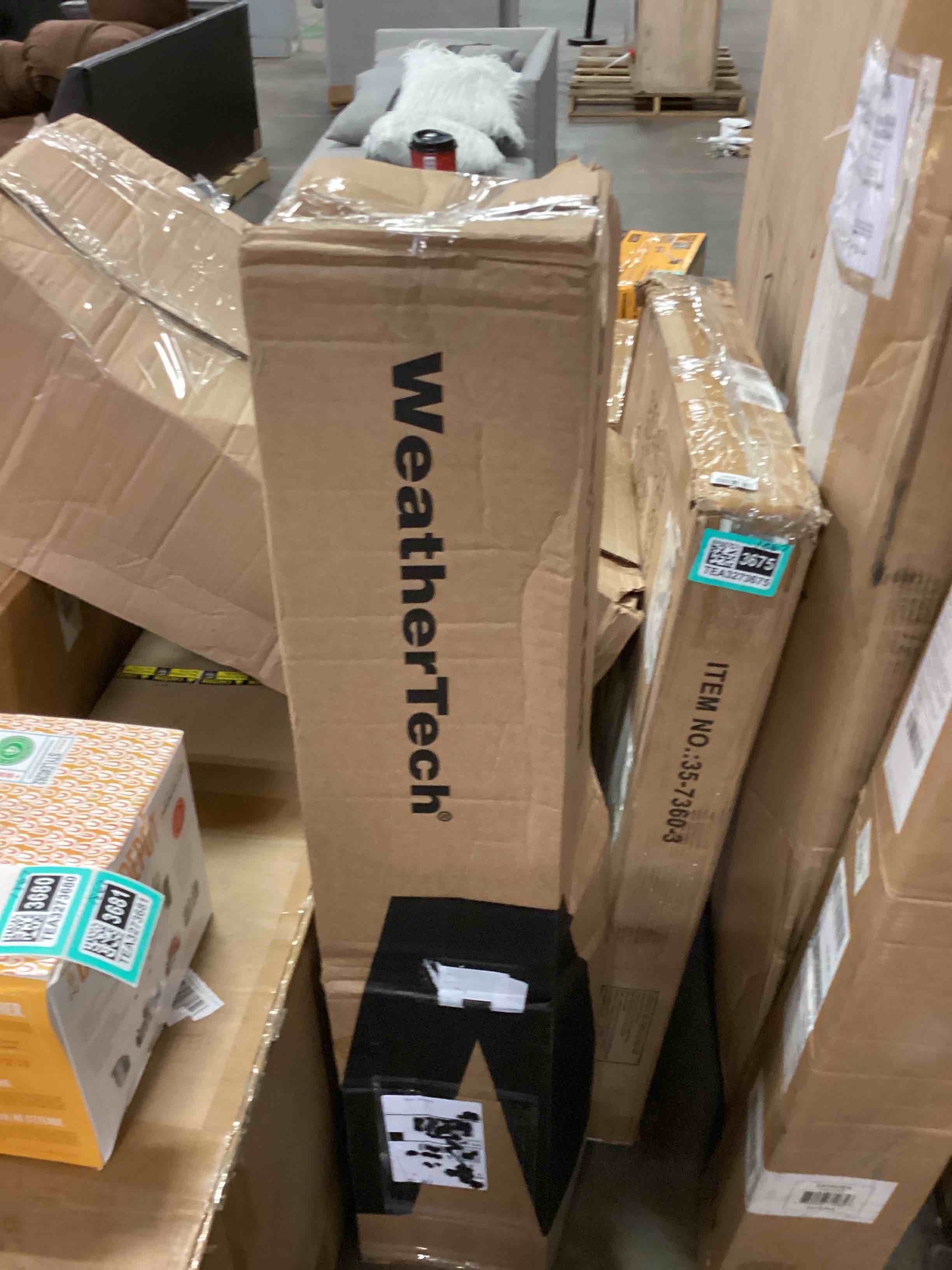 https://s3.amazonaws.com/lotting-images-prod/bidfta/TEA3273680_1756824580775.jpeg