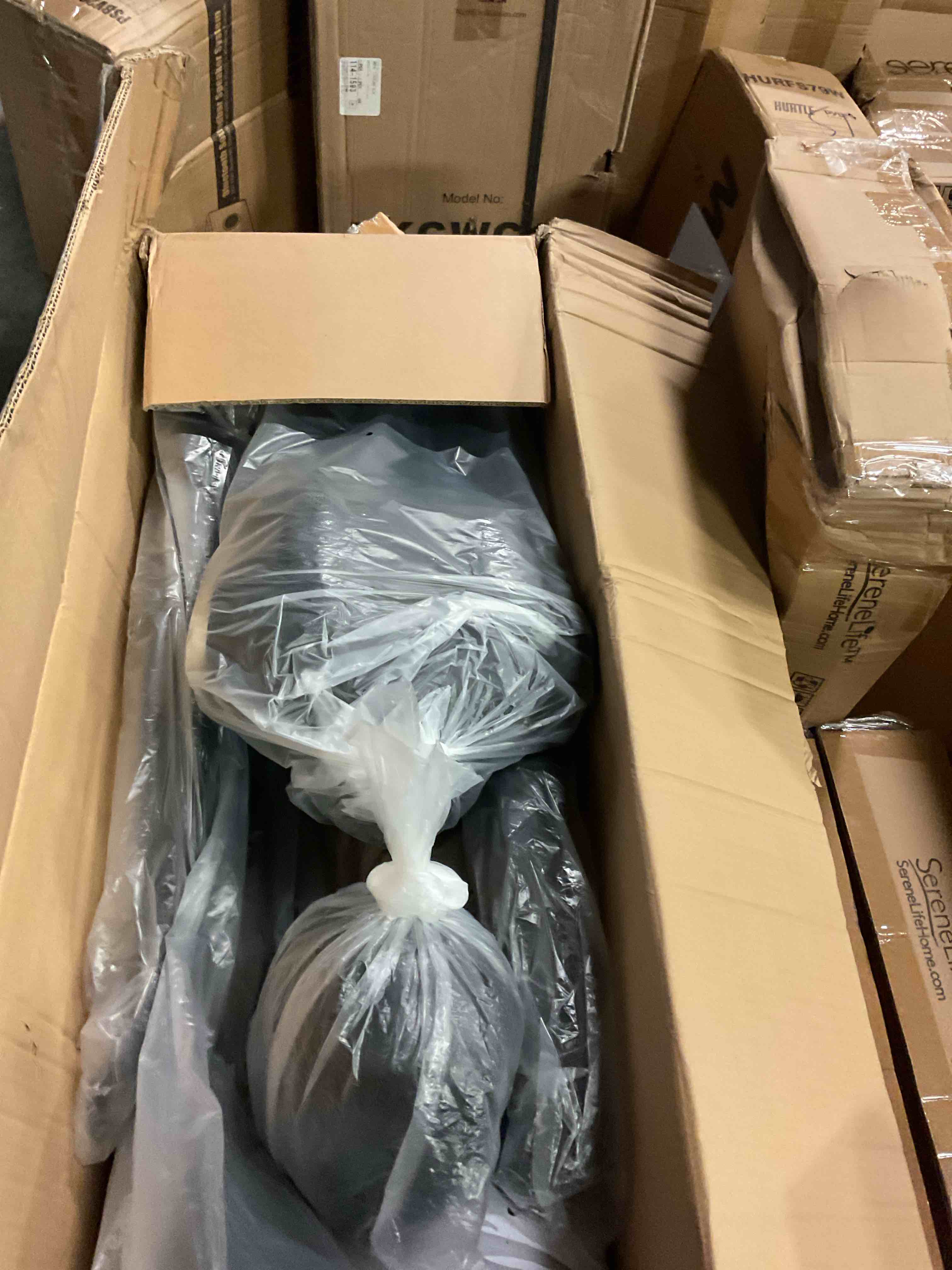 https://s3.amazonaws.com/lotting-images-prod/bidfta/TEA3273700_1756842393254.jpeg