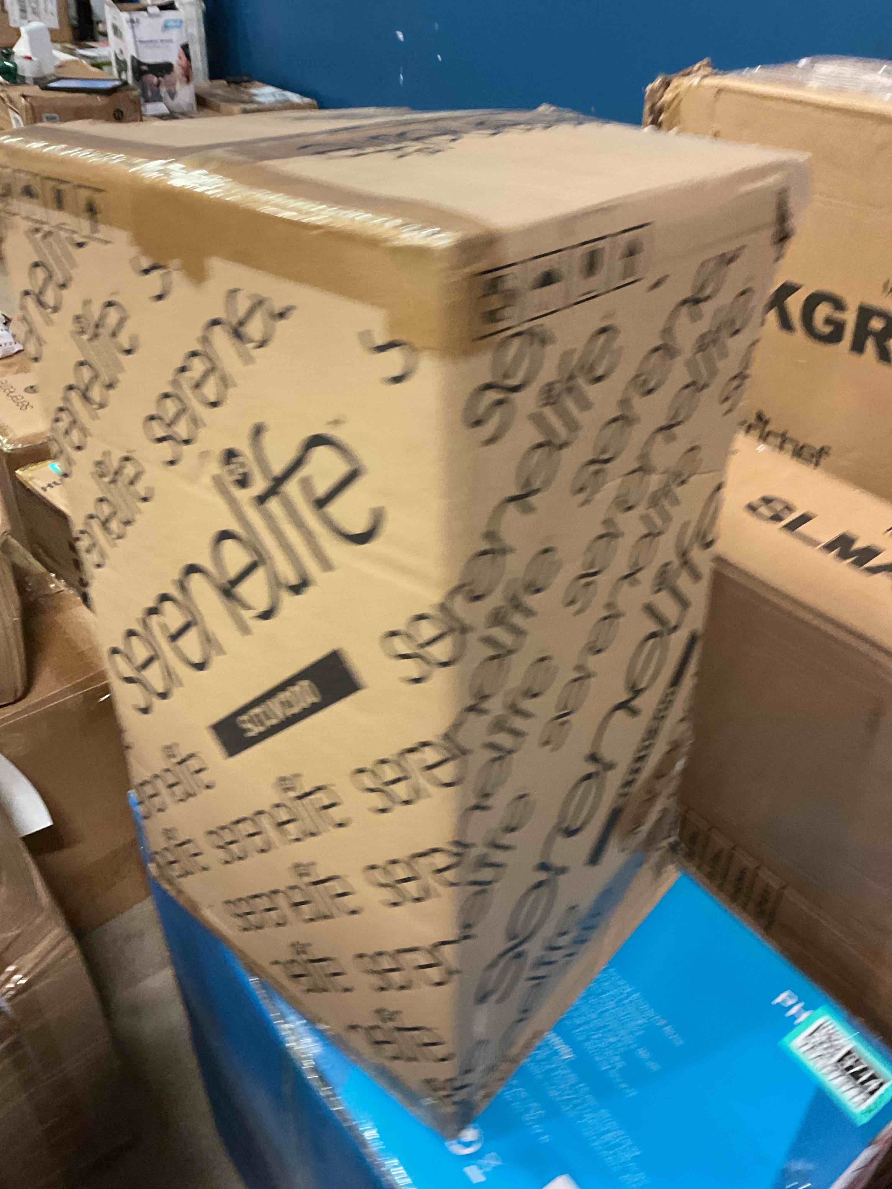 https://s3.amazonaws.com/lotting-images-prod/bidfta/TEA3273715_1756843995787.jpeg