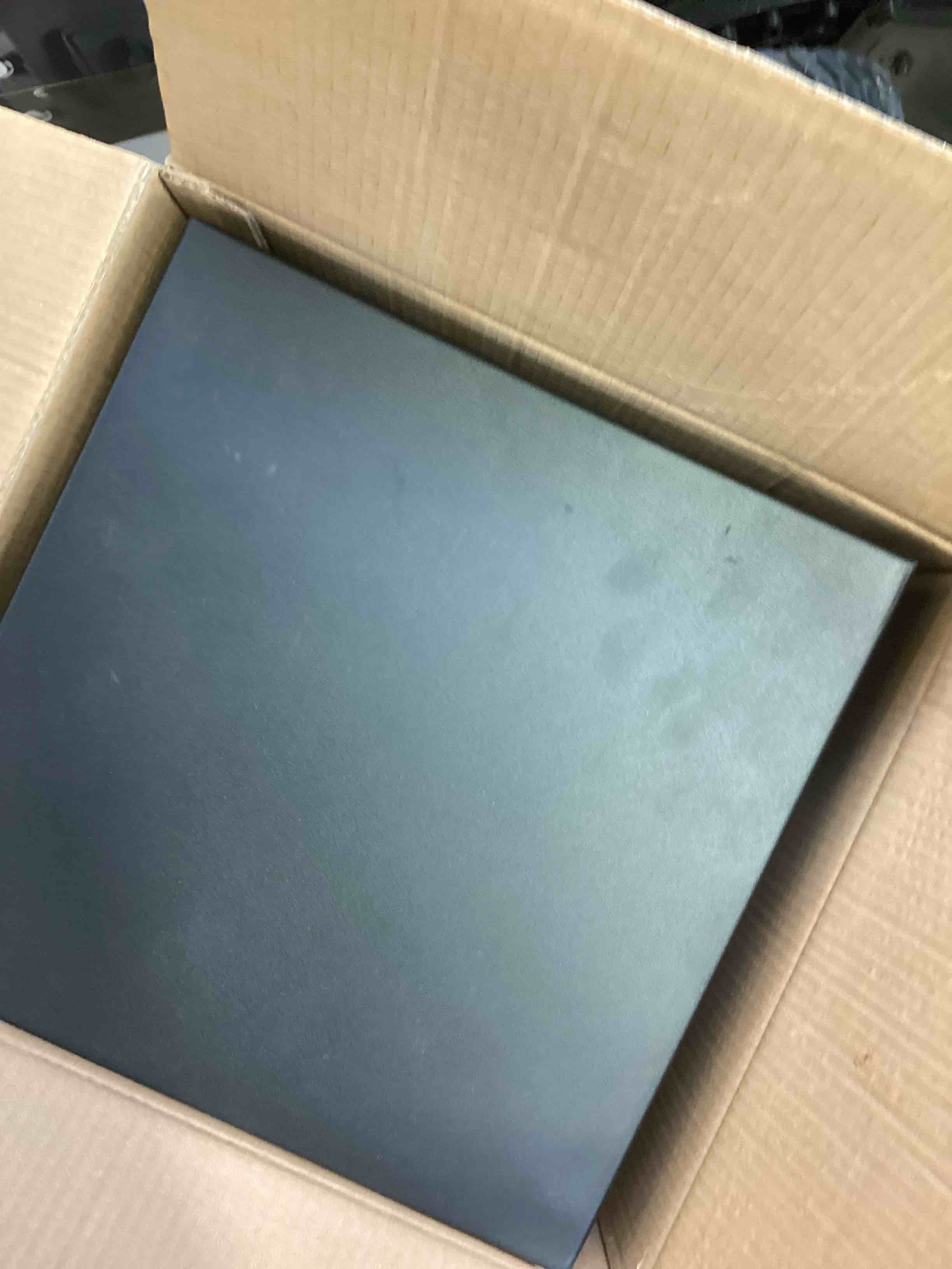 https://s3.amazonaws.com/lotting-images-prod/bidfta/TEA3273904_1760709297974.jpeg