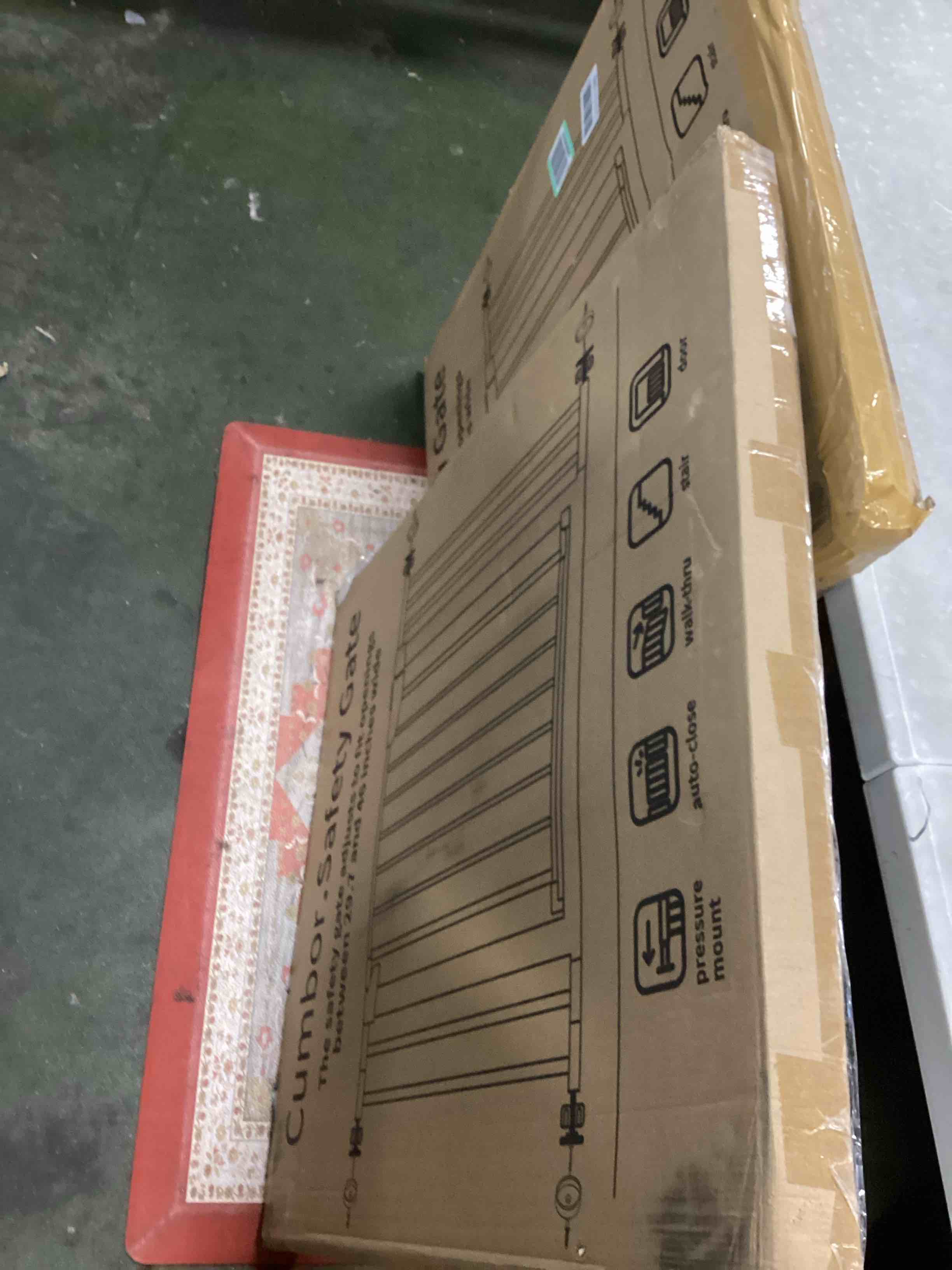 https://s3.amazonaws.com/lotting-images-prod/bidfta/TEA3310279_1752845560701.jpeg