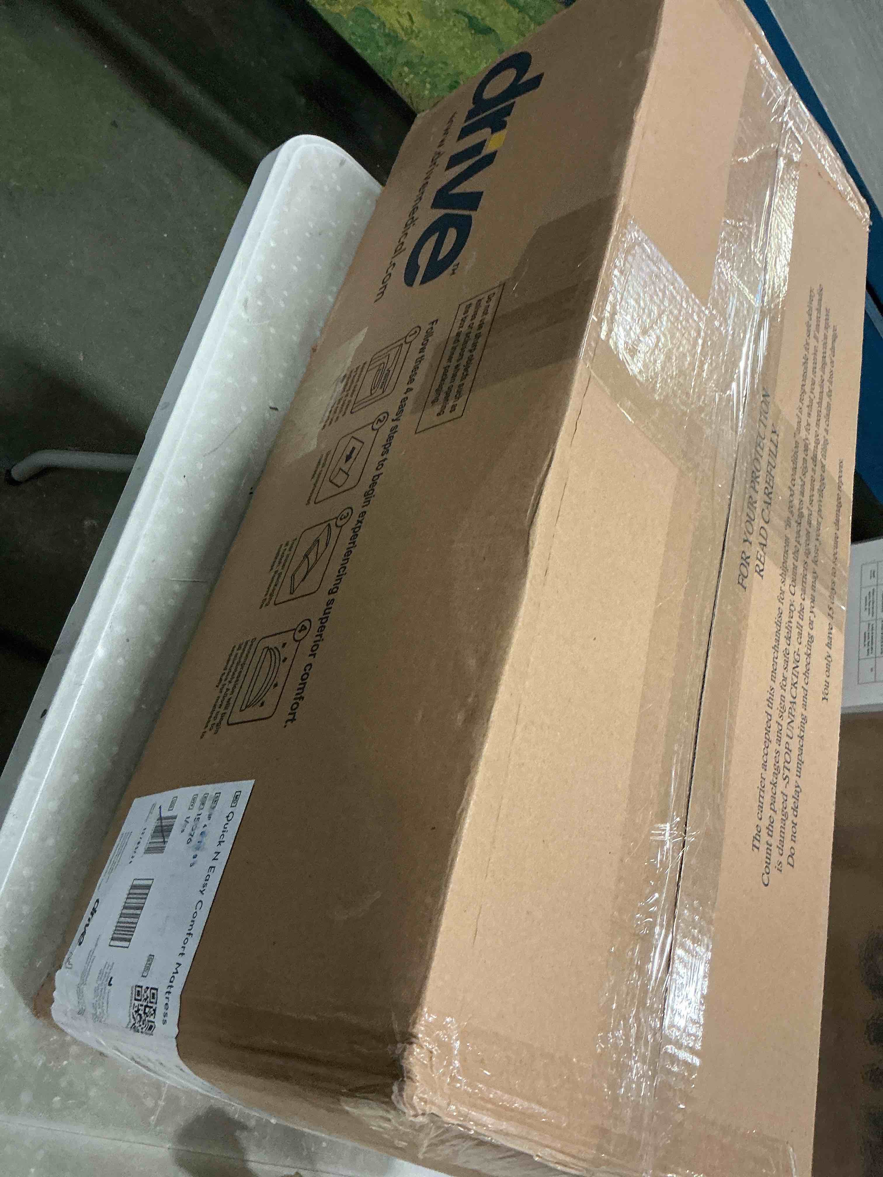 https://s3.amazonaws.com/lotting-images-prod/bidfta/TEA3312703_1754392038002.jpeg