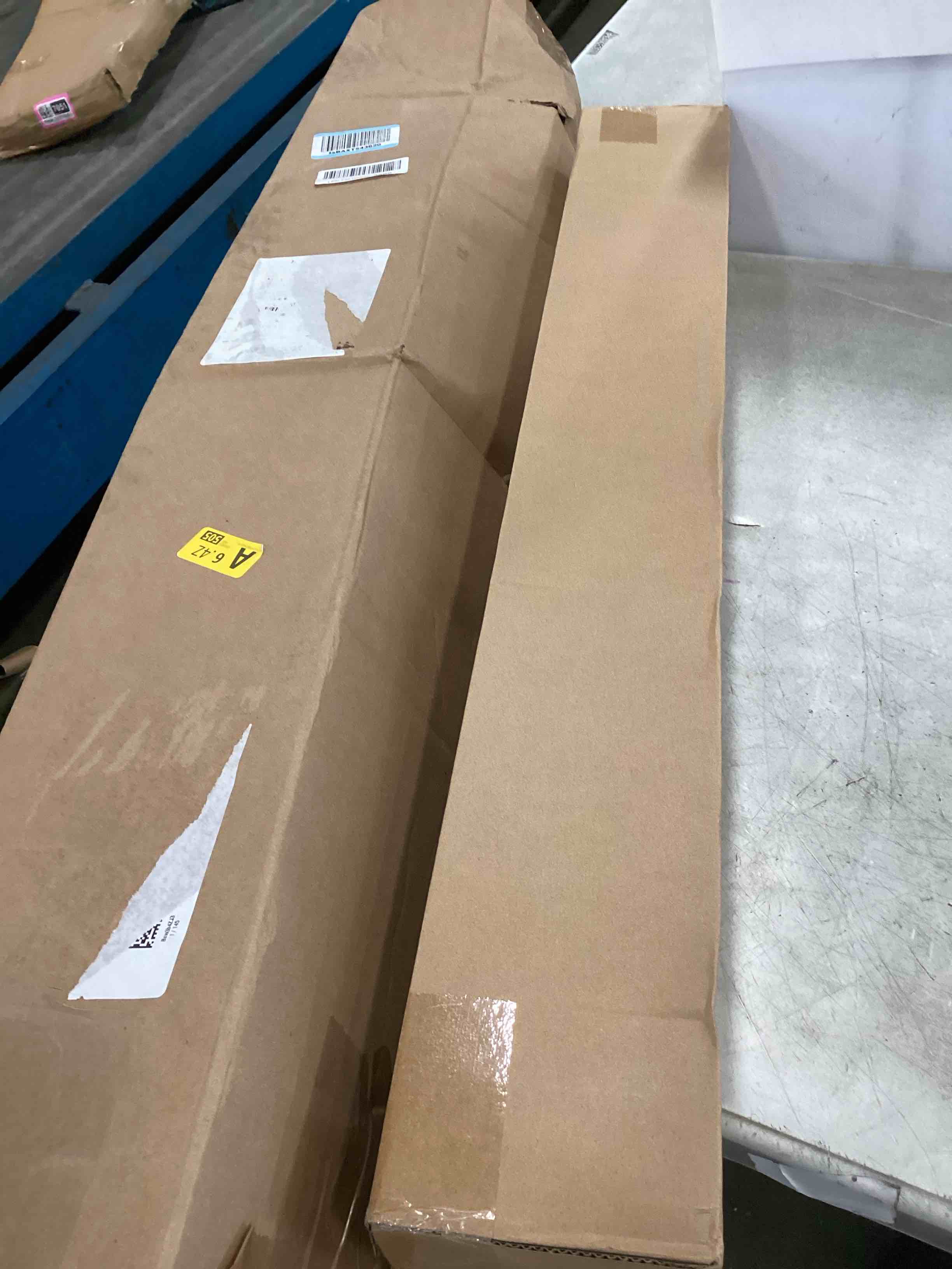 https://s3.amazonaws.com/lotting-images-prod/bidfta/TEA3316901_1752869822140.jpeg