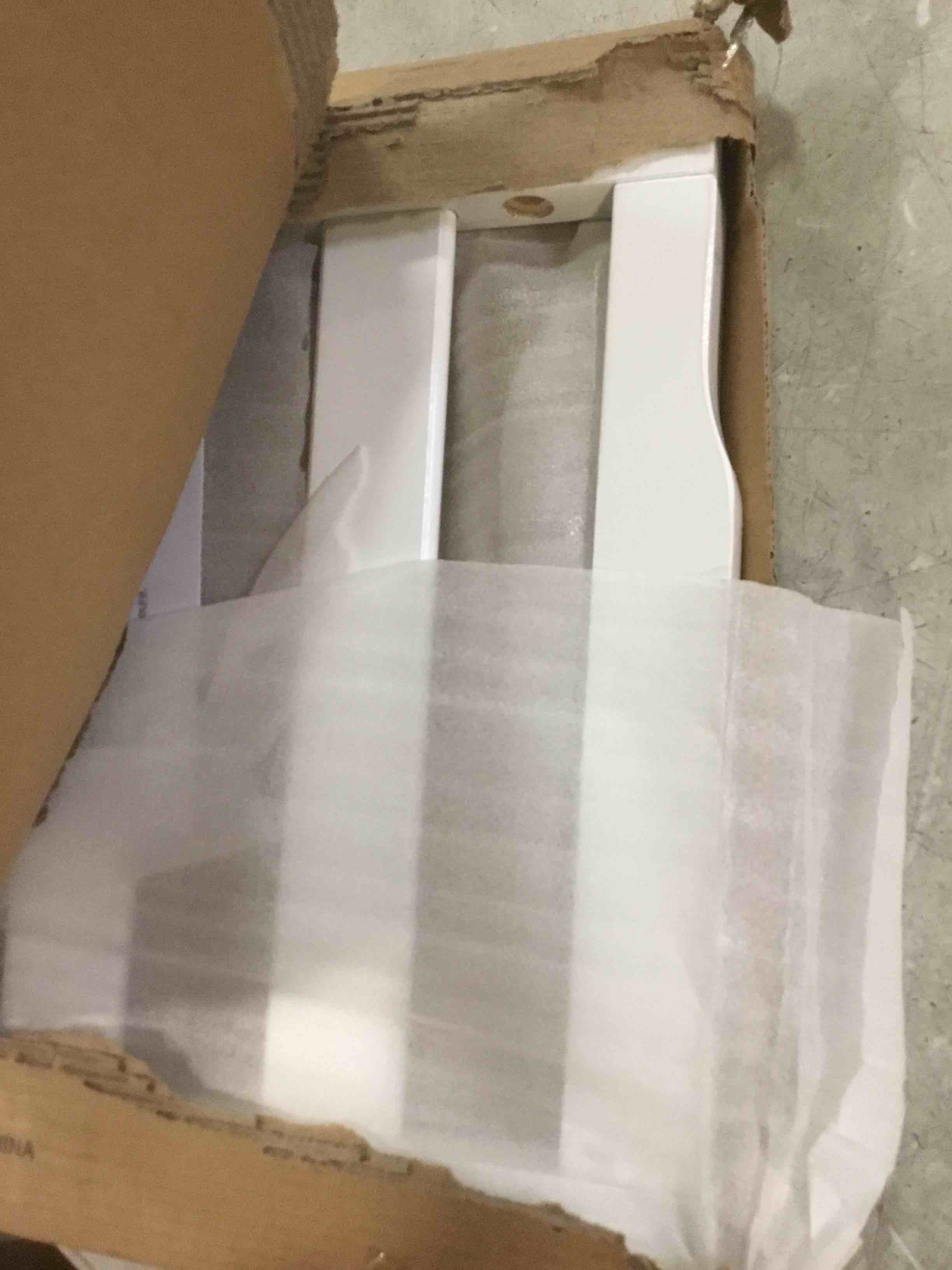 https://s3.amazonaws.com/lotting-images-prod/bidfta/TEA3328299_1746453045020.jpeg