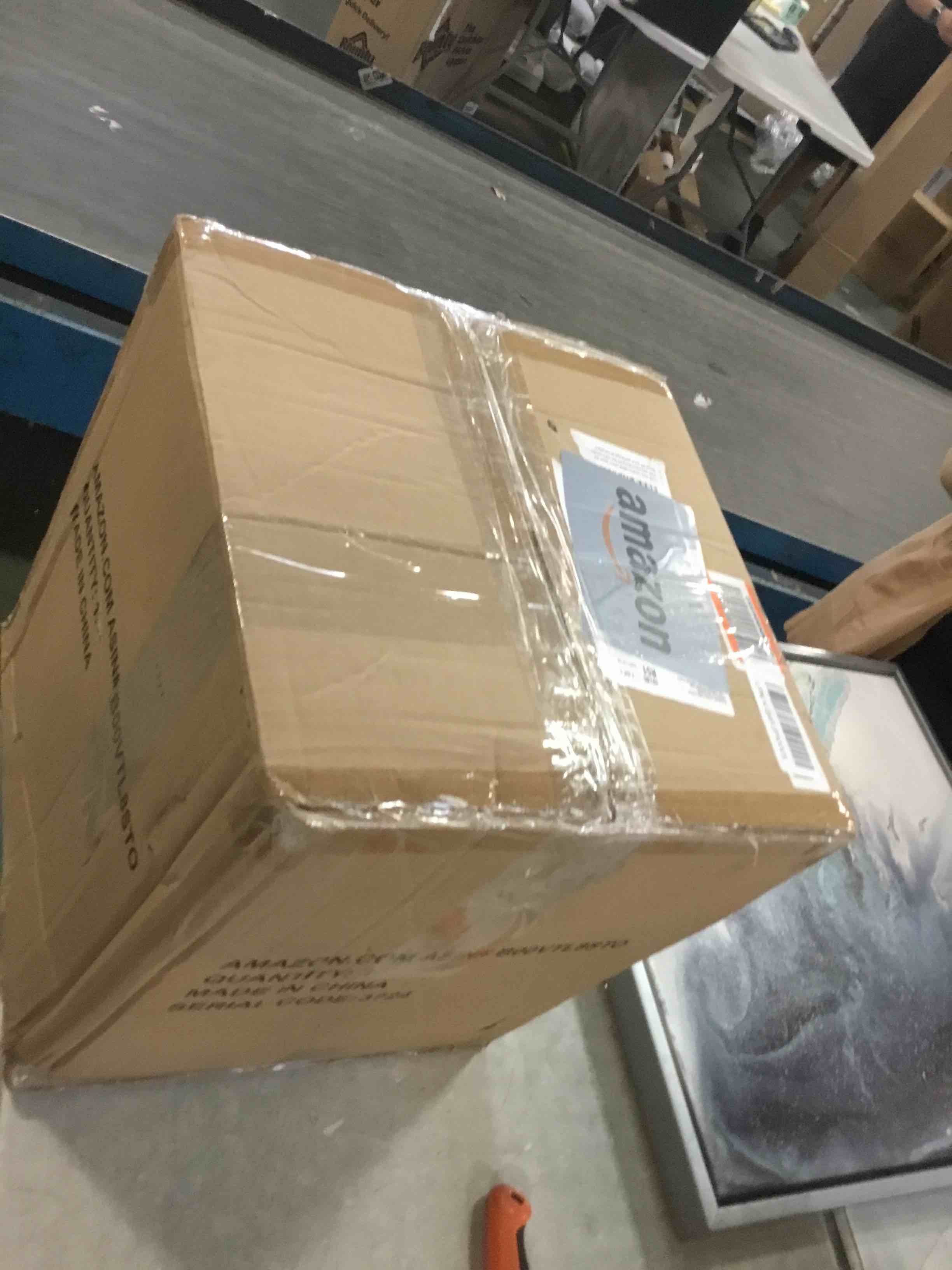 https://s3.amazonaws.com/lotting-images-prod/bidfta/TEA3328379_1746462263073.jpeg