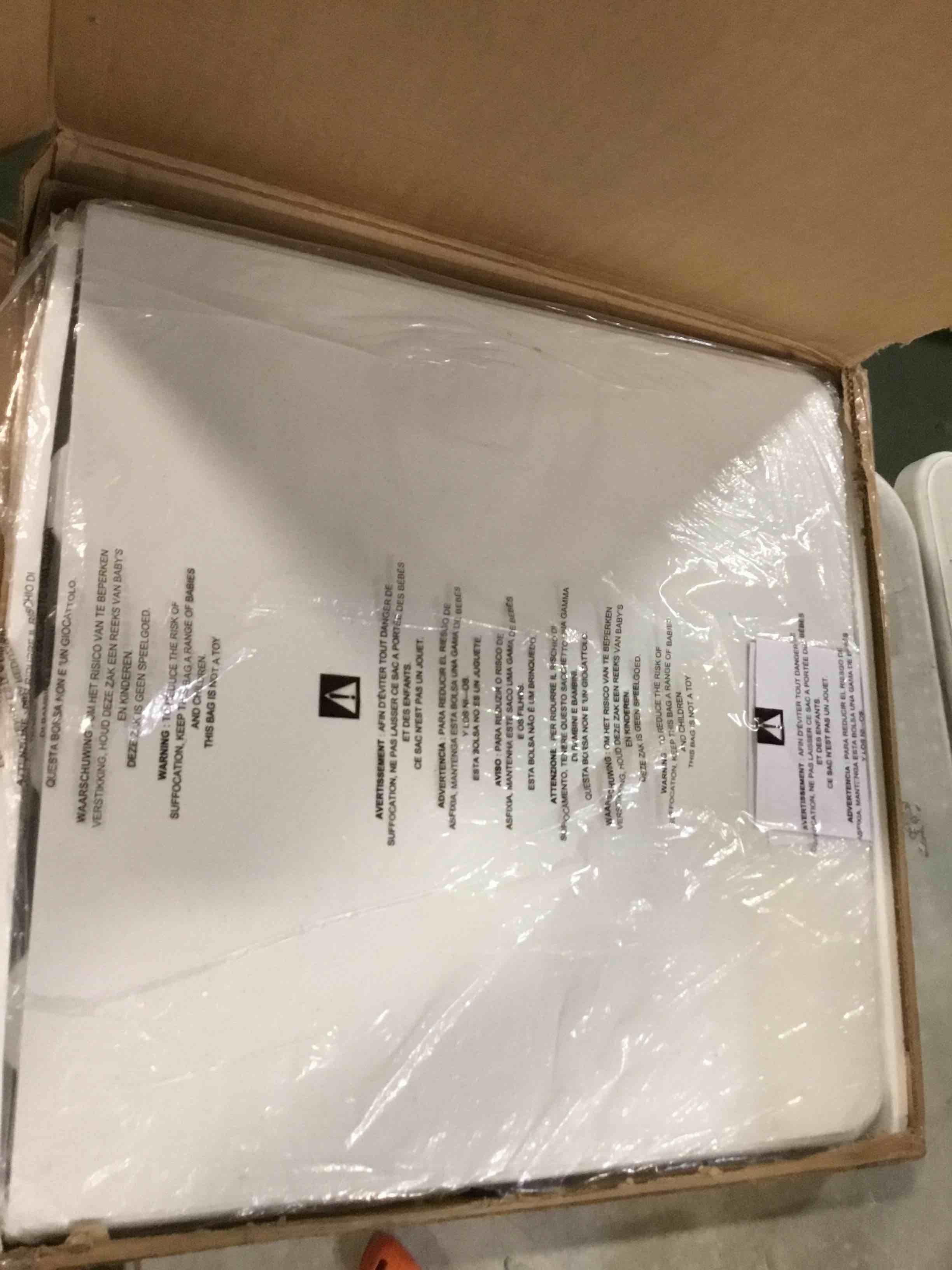 https://s3.amazonaws.com/lotting-images-prod/bidfta/TEA3328400_1746467205266.jpeg