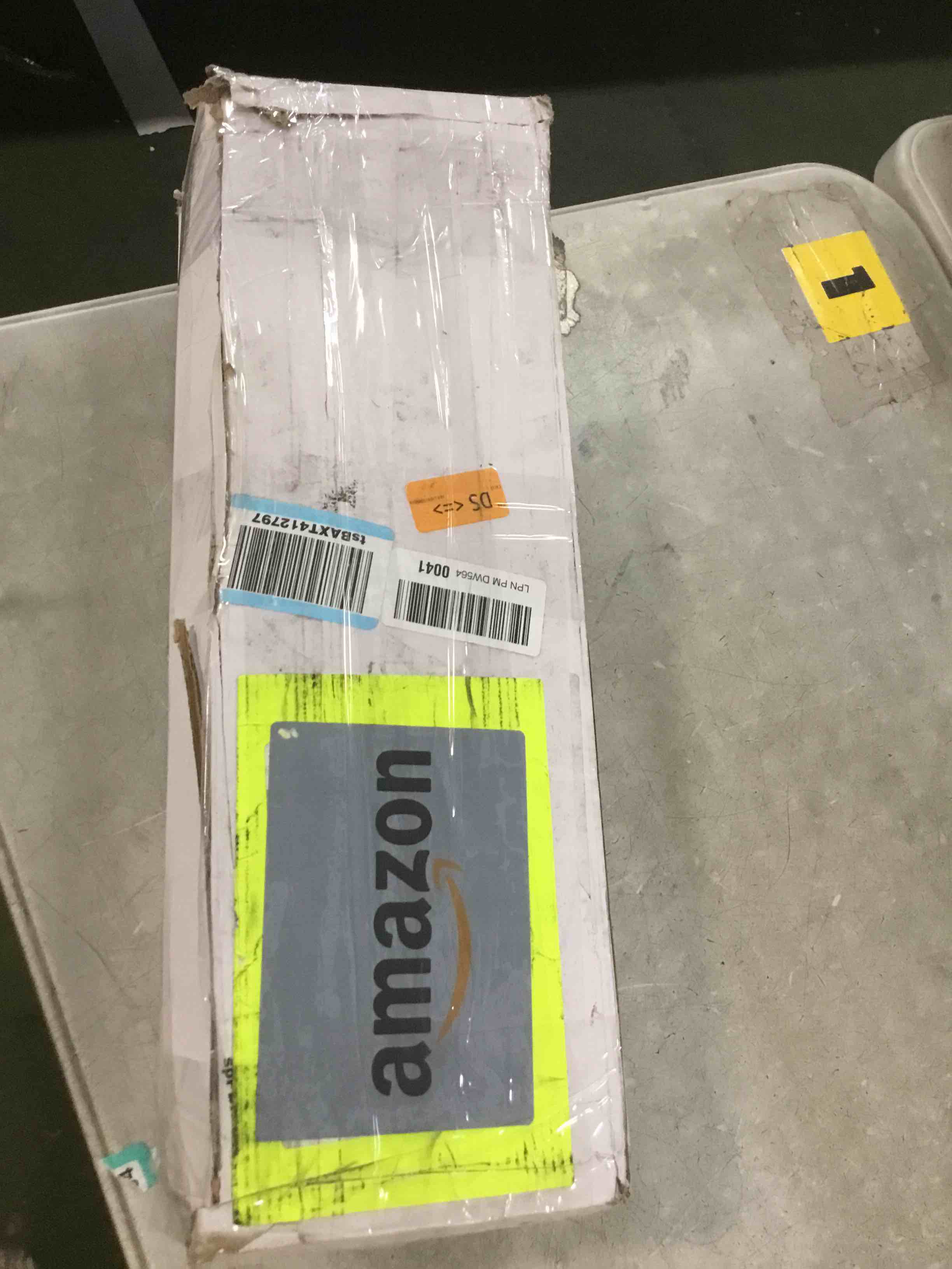 https://s3.amazonaws.com/lotting-images-prod/bidfta/TEA3328403_1746467512039.jpeg