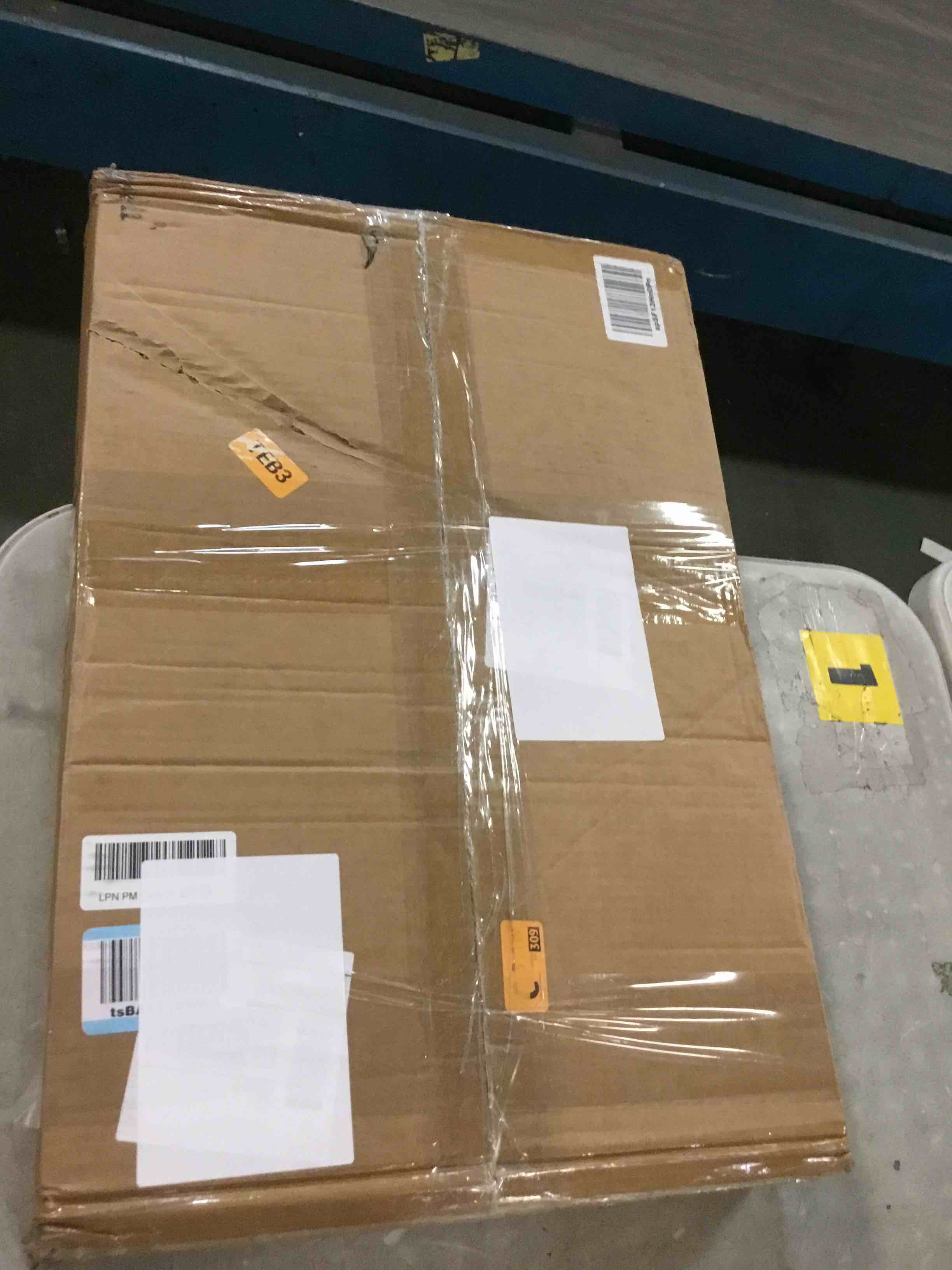 https://s3.amazonaws.com/lotting-images-prod/bidfta/TEA3328431_1746469626748.jpeg
