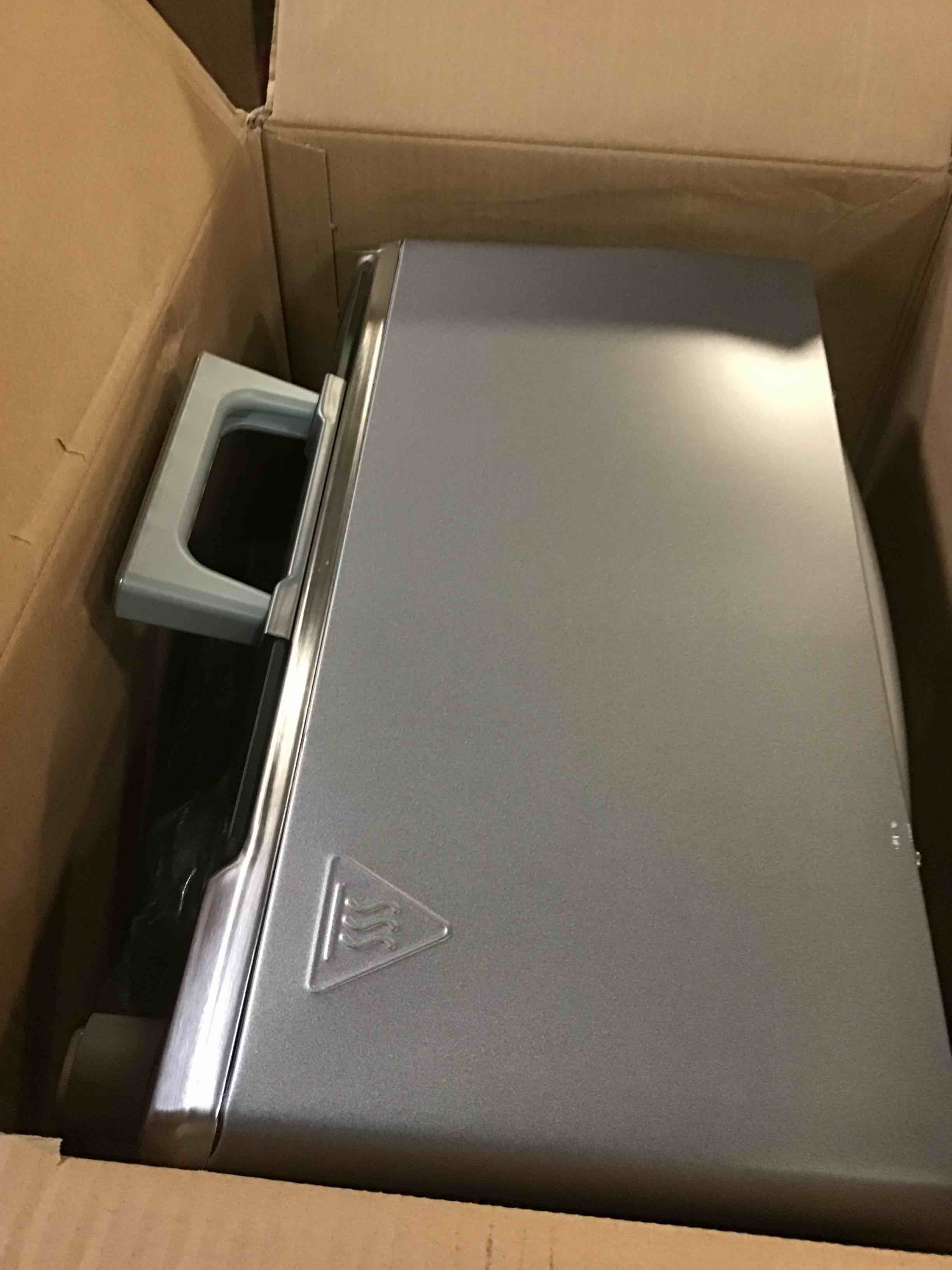 https://s3.amazonaws.com/lotting-images-prod/bidfta/TEA3328583_1746549219995.jpeg