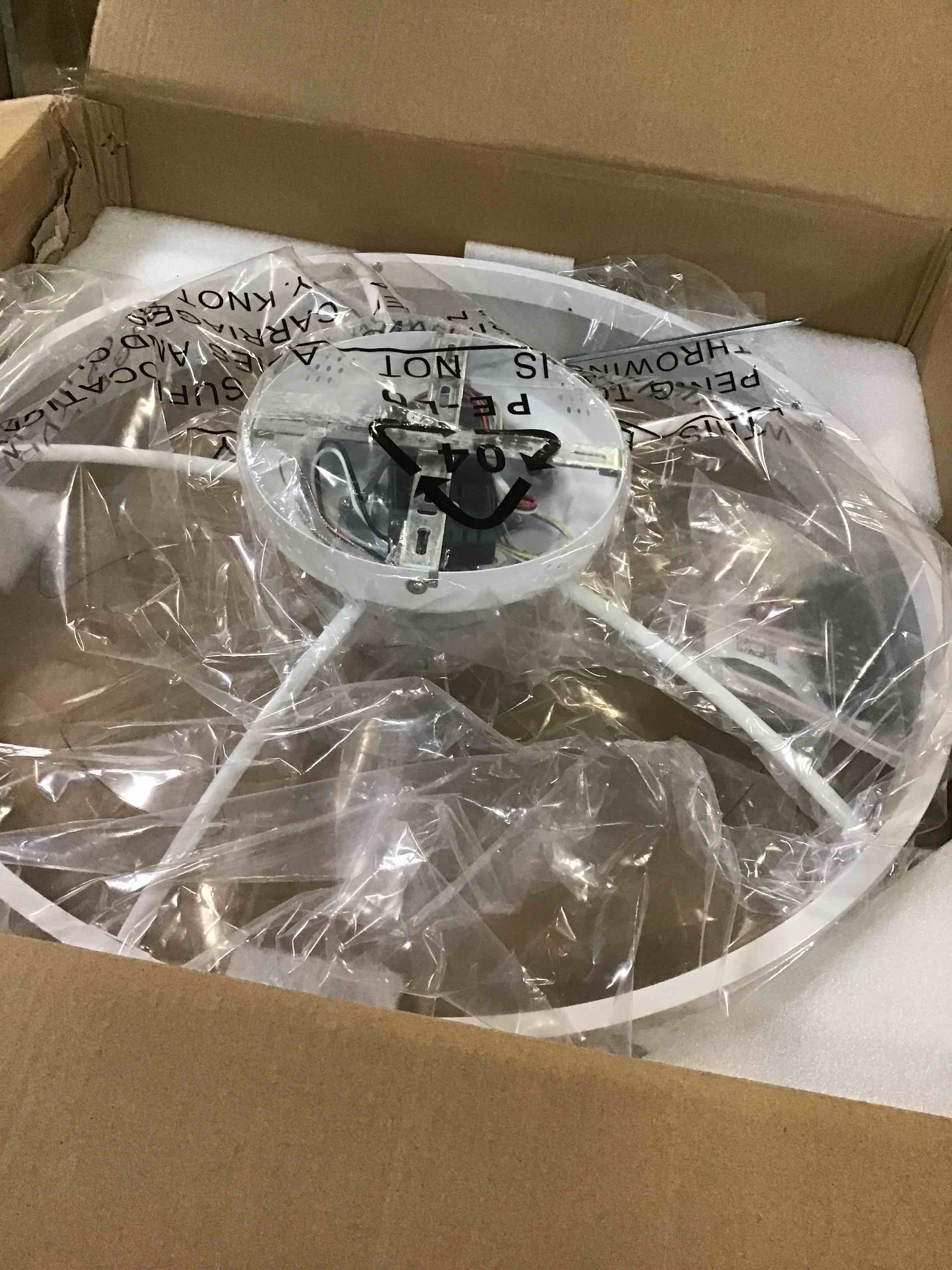 https://s3.amazonaws.com/lotting-images-prod/bidfta/TEA3328596_1746553308337.jpeg