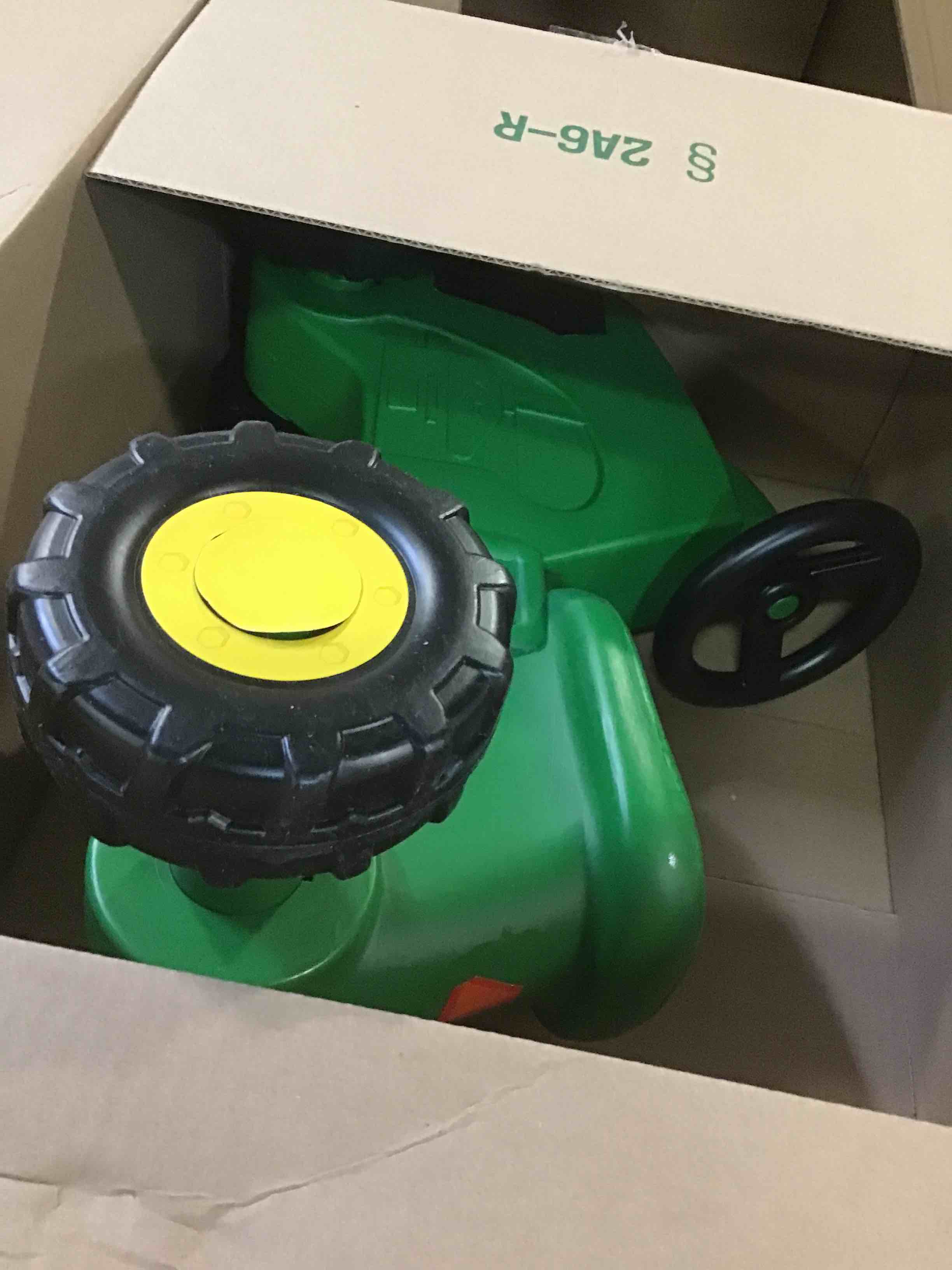 https://s3.amazonaws.com/lotting-images-prod/bidfta/TEA3328634_1746561101820.jpeg