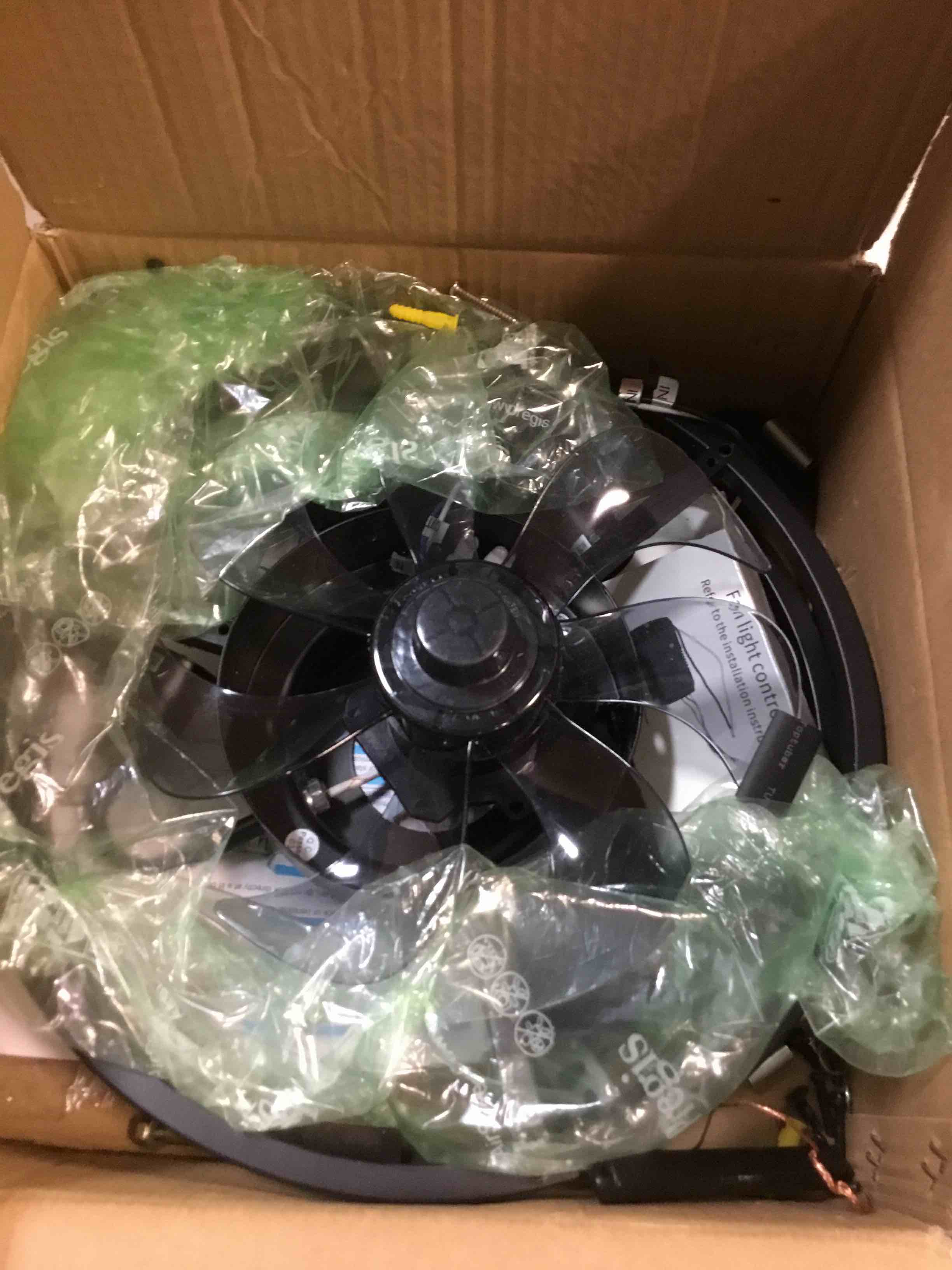 https://s3.amazonaws.com/lotting-images-prod/bidfta/TEA3328691_1746622423216.jpeg