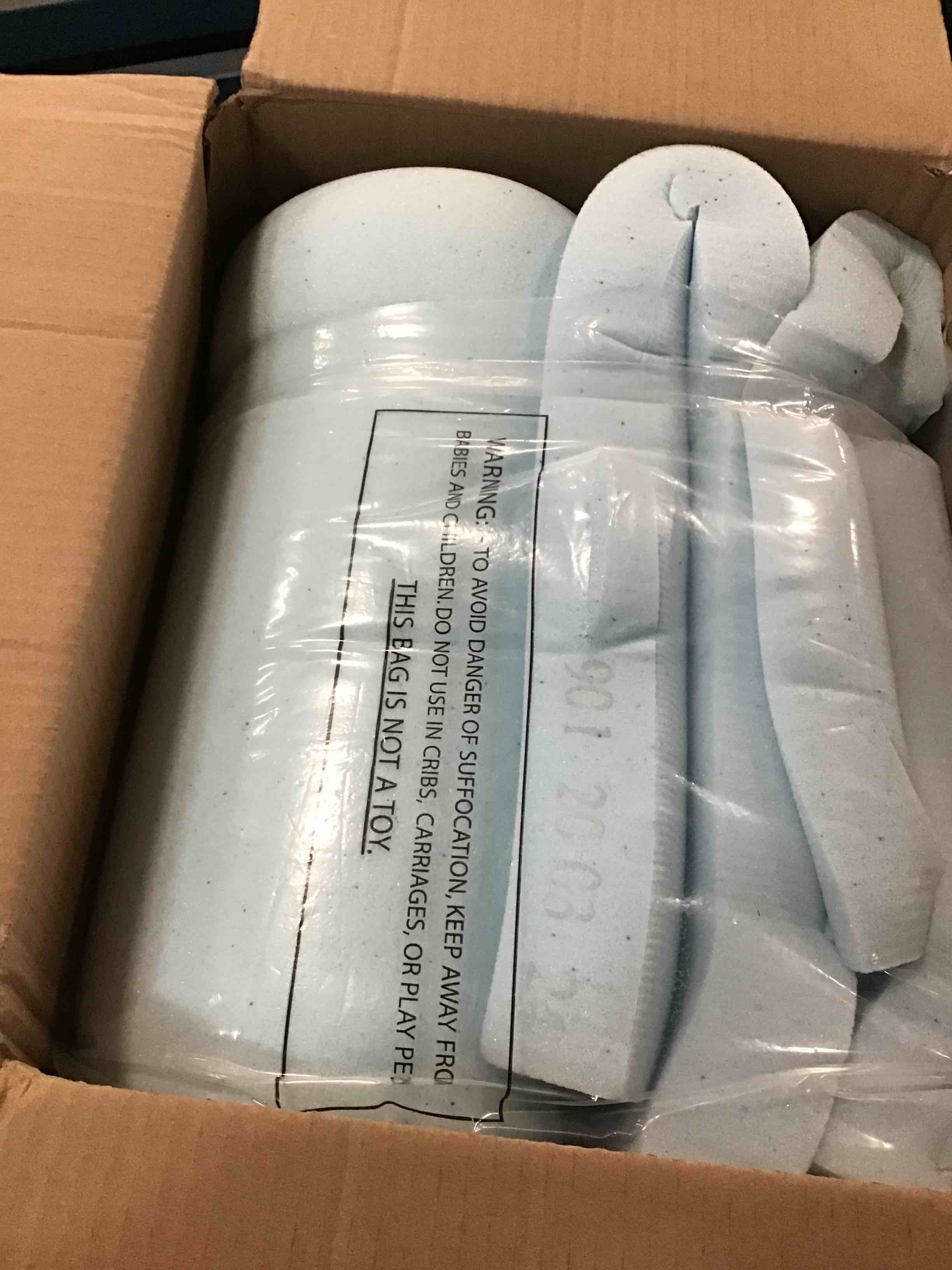 https://s3.amazonaws.com/lotting-images-prod/bidfta/TEA3328923_1746707634973.jpeg