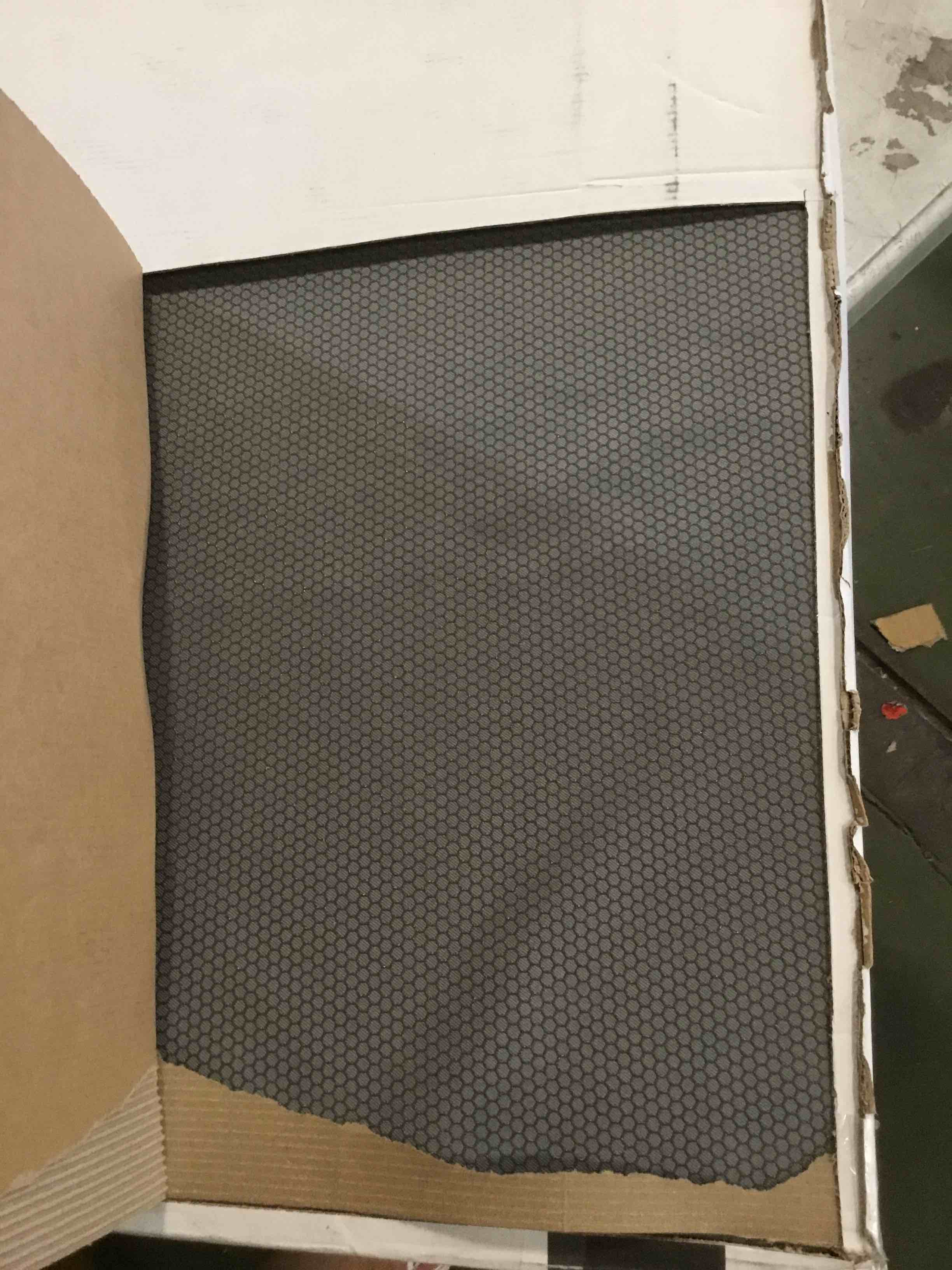 https://s3.amazonaws.com/lotting-images-prod/bidfta/TEA3329194_1746795315028.jpeg